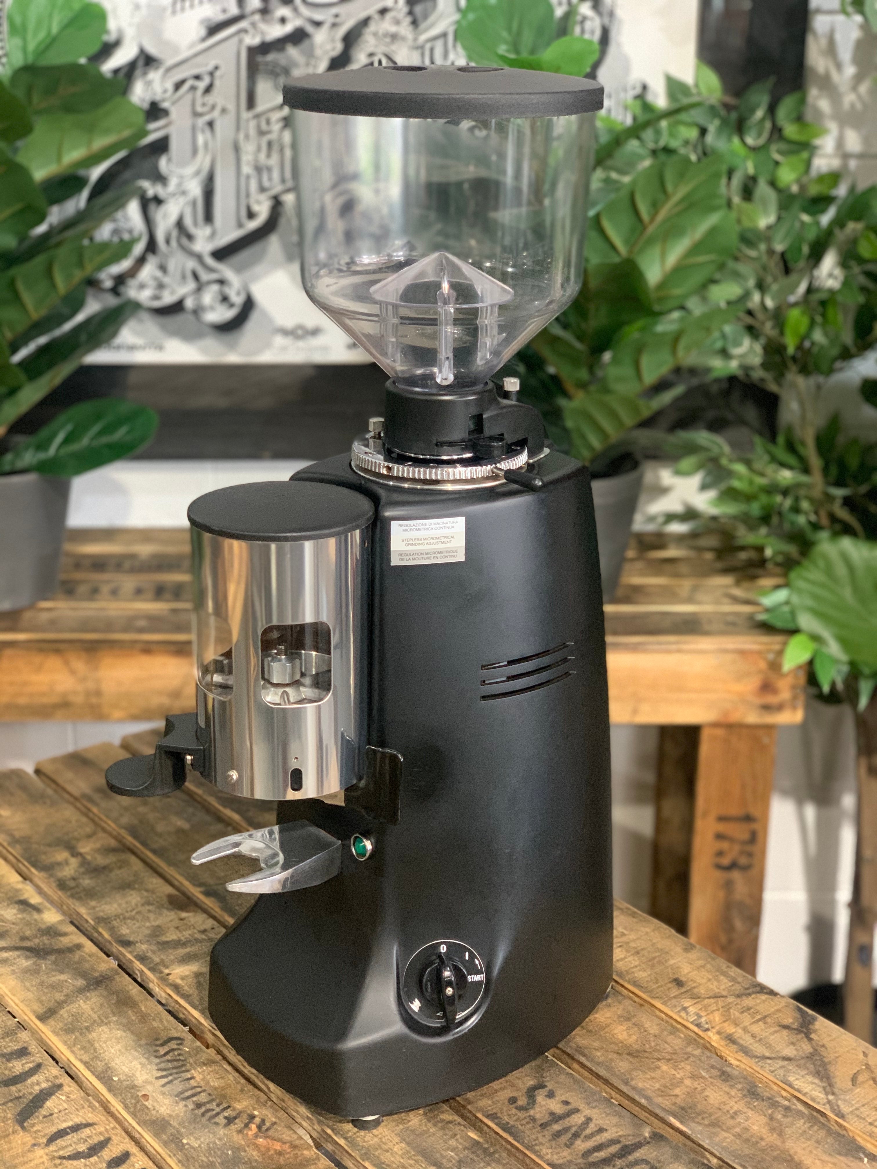 Mazzer Robur Automatic - Coffee Grinder - Black