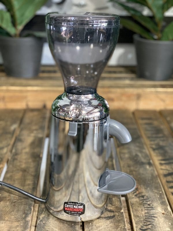 Nuova Simonelli Grinta Lux