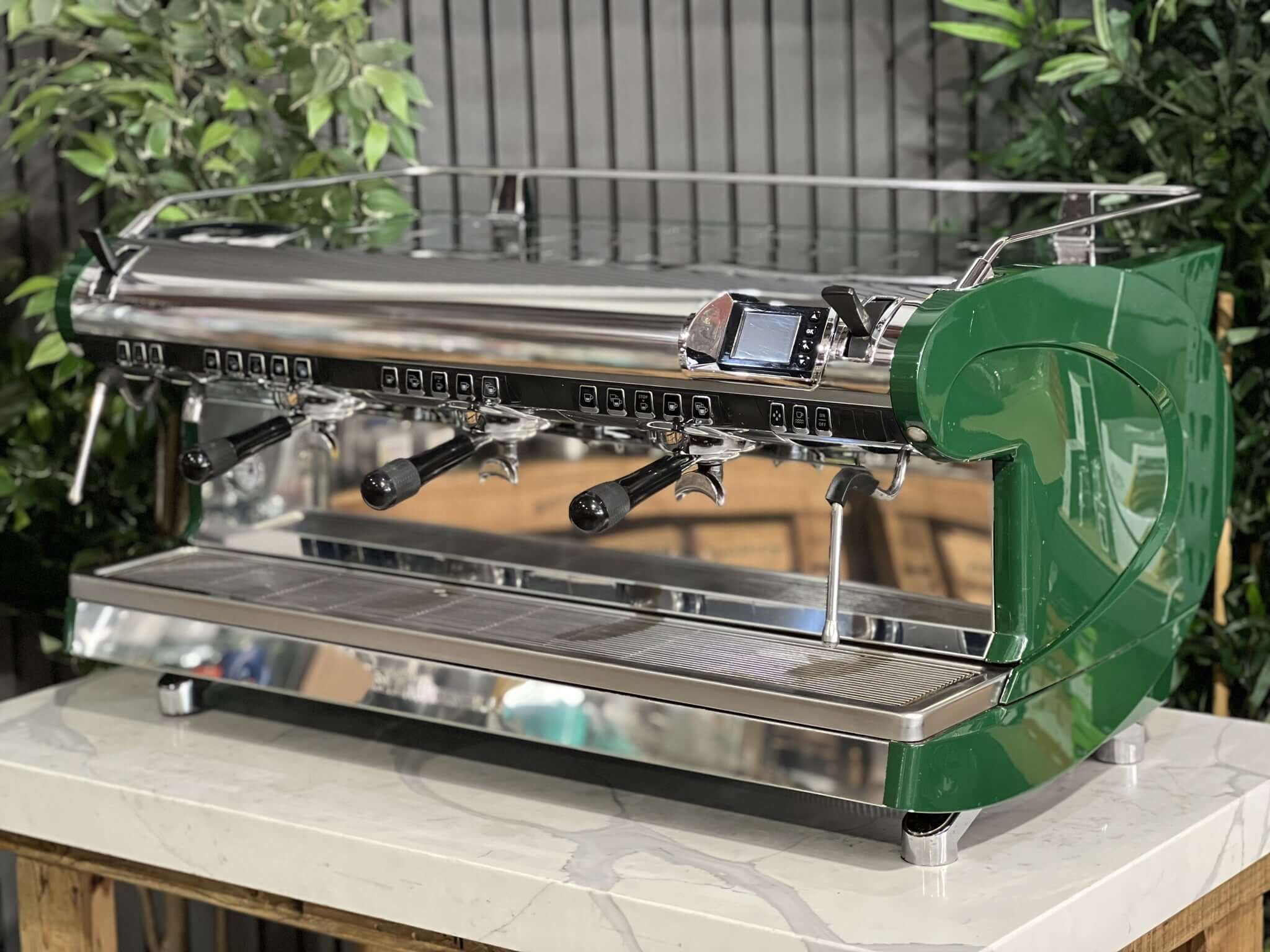 Nuova Simonelli Aurelia Wave - 3 Group Commercial Espresso Machine - Green