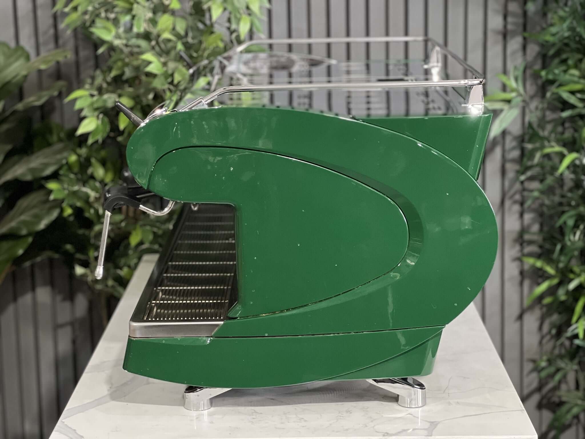 Nuova Simonelli Aurelia Wave - 3 Group Commercial Espresso Machine - Green