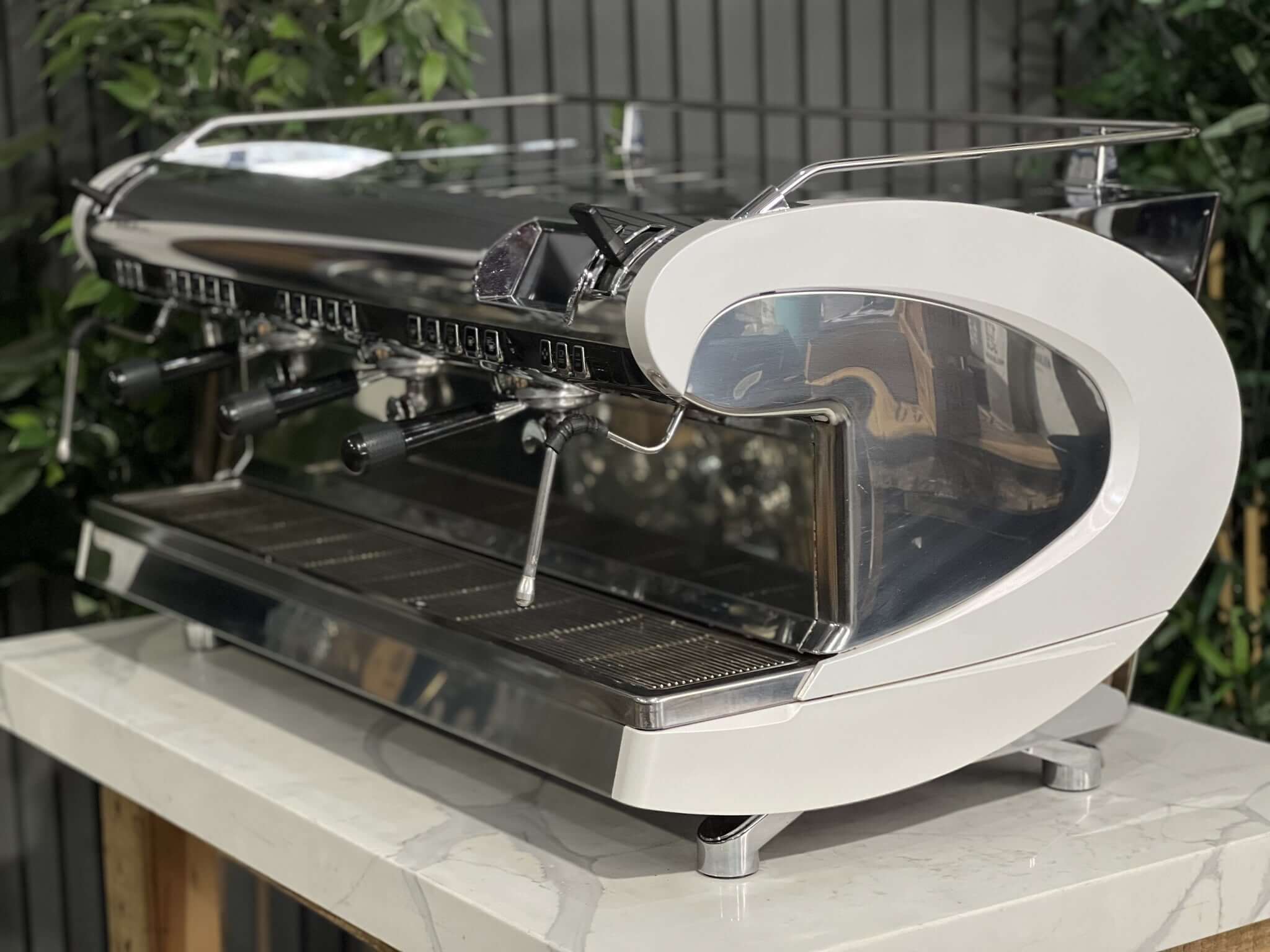 Nuova Simonelli Aurelia Wave White - 3 Group Commercial Espresso Machine - Stainless