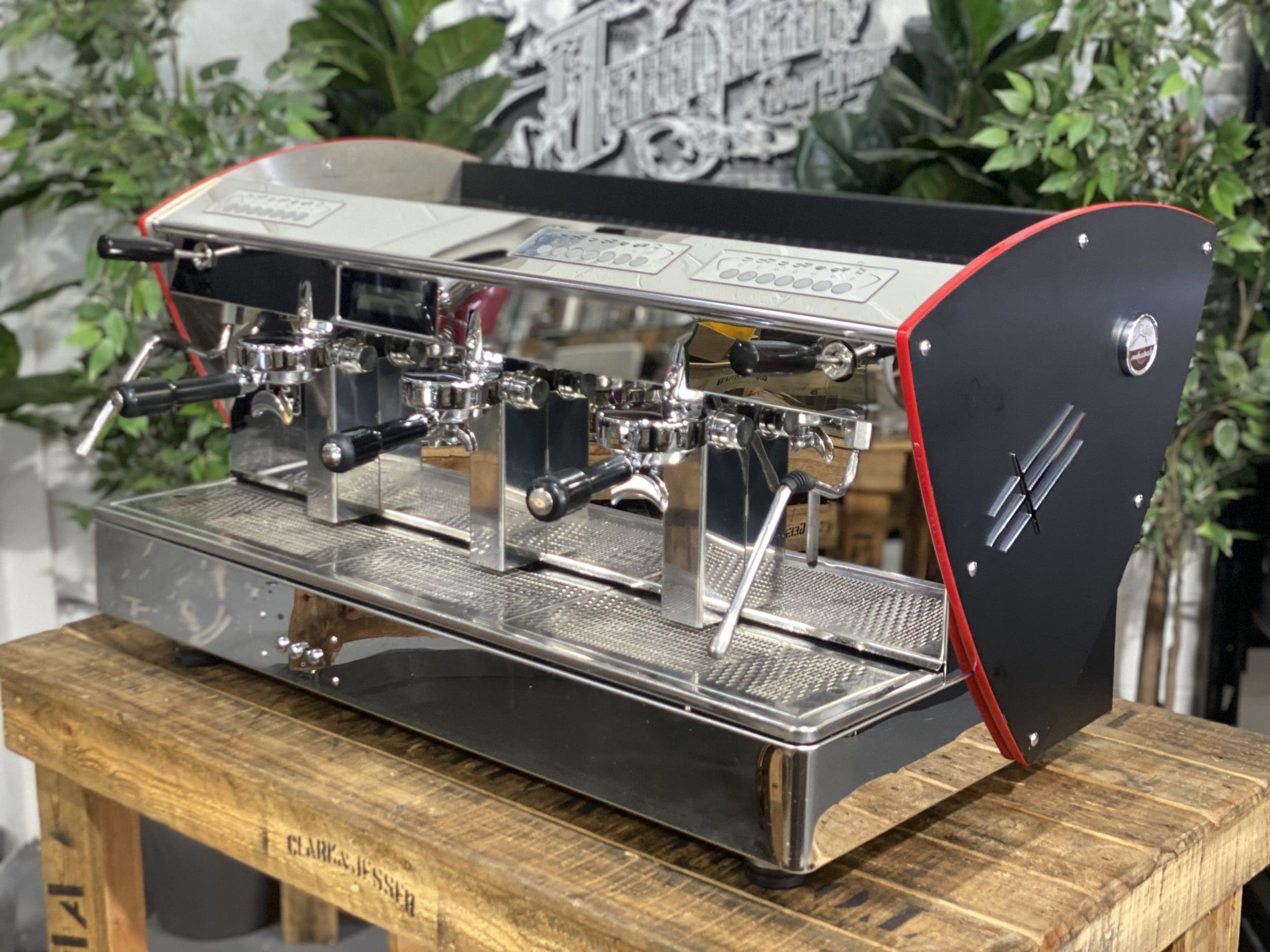 Orchestrale Etnica Display Black - 3 Group Commercial Espresso Machine - Red