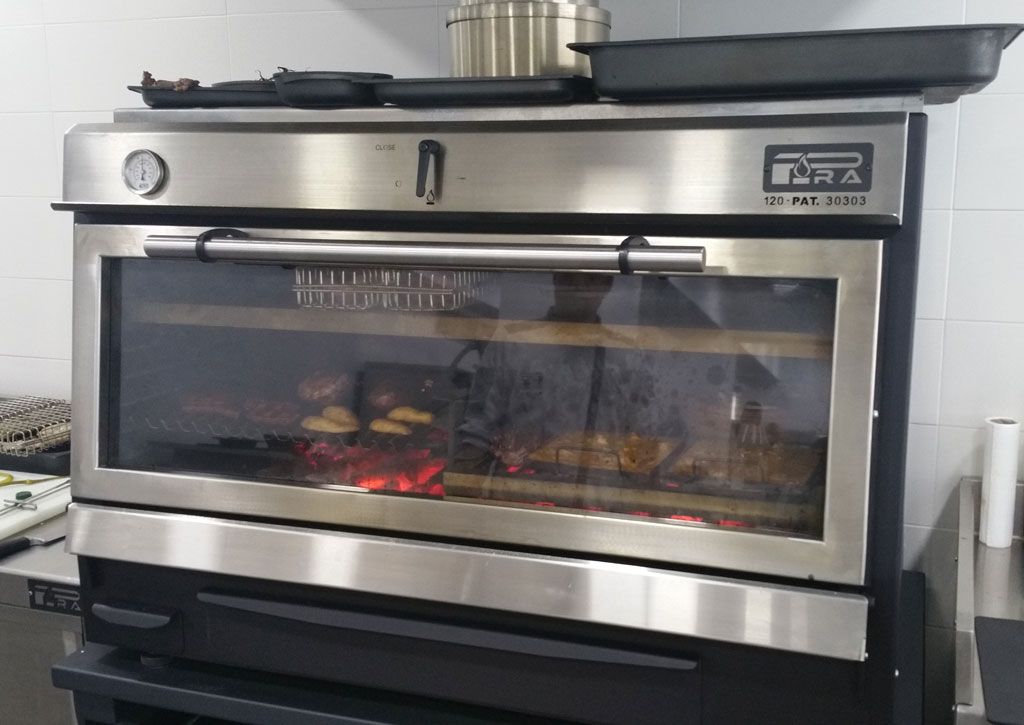 Pira 120 Lux AB Charcoal Oven - 120.102