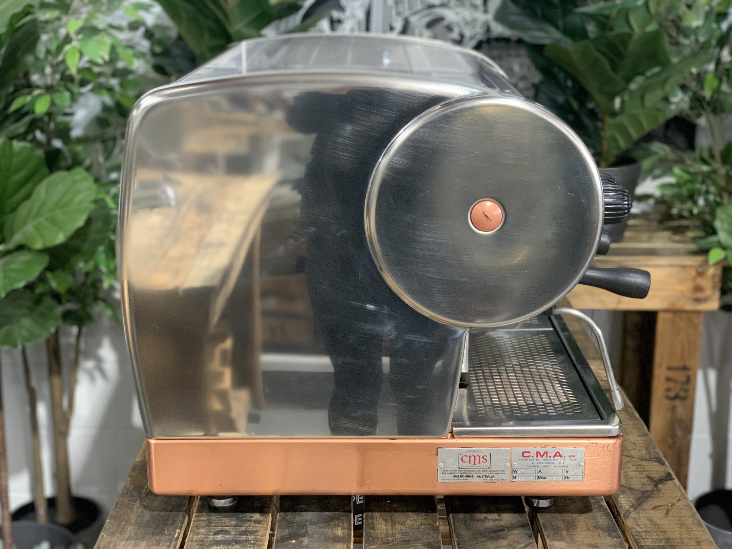 San Marino Lisa 2 Group Stainless Steel Brass Base - 1076