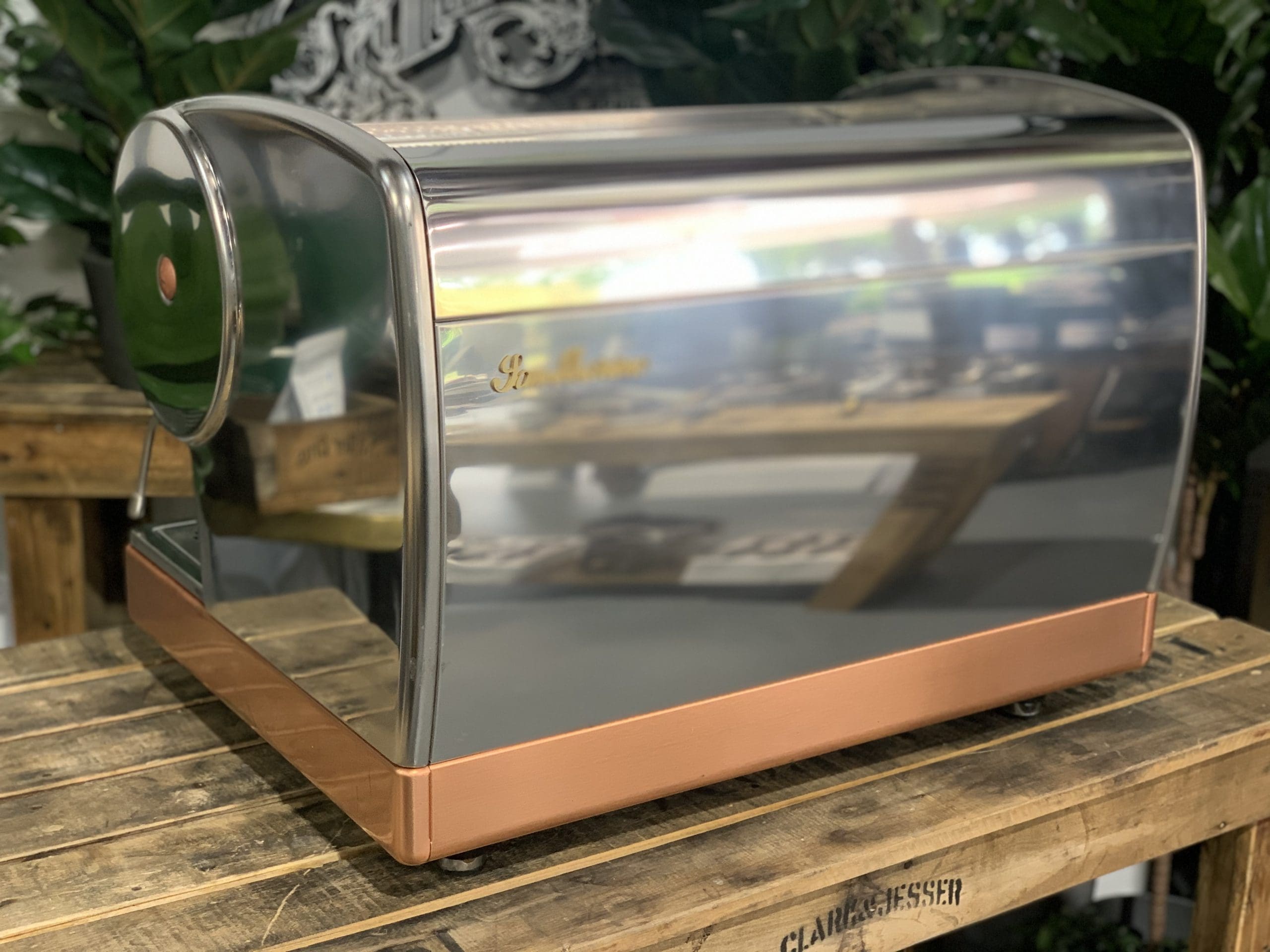 San Marino Lisa 2 Group Stainless Steel Brass Base - 1076