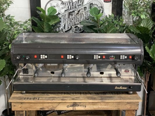 San Marino Lisa - 4 Group Commercial Espresso Machine - Black