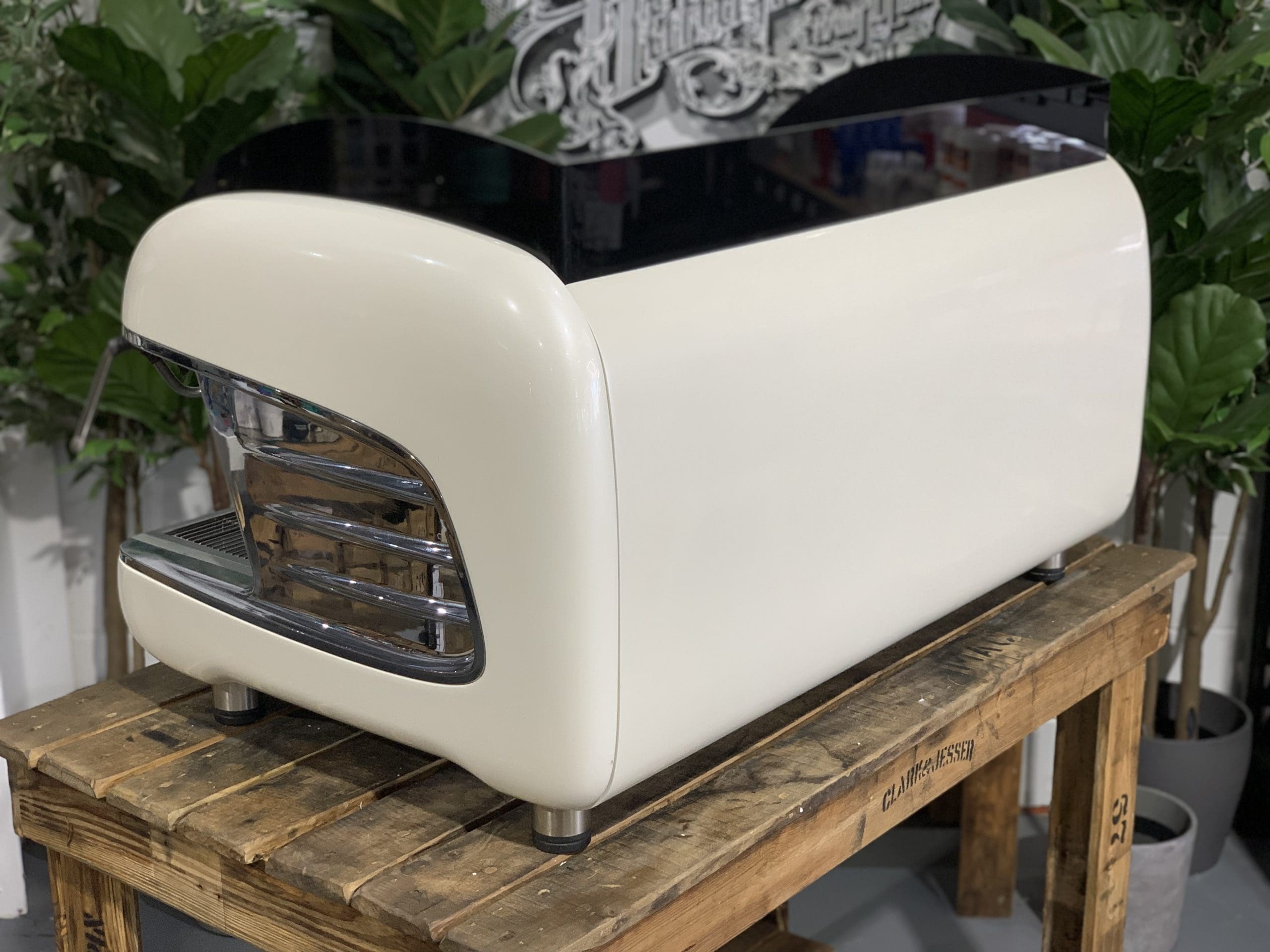 San Remo Verona 3 Group White - 6984