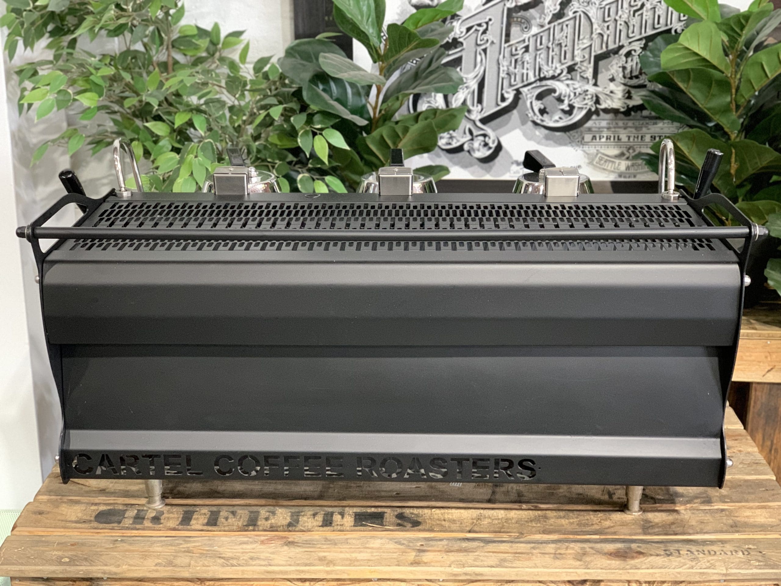 Synesso Cyncra 3 Group Matte Black w. Shot Timers - 1747