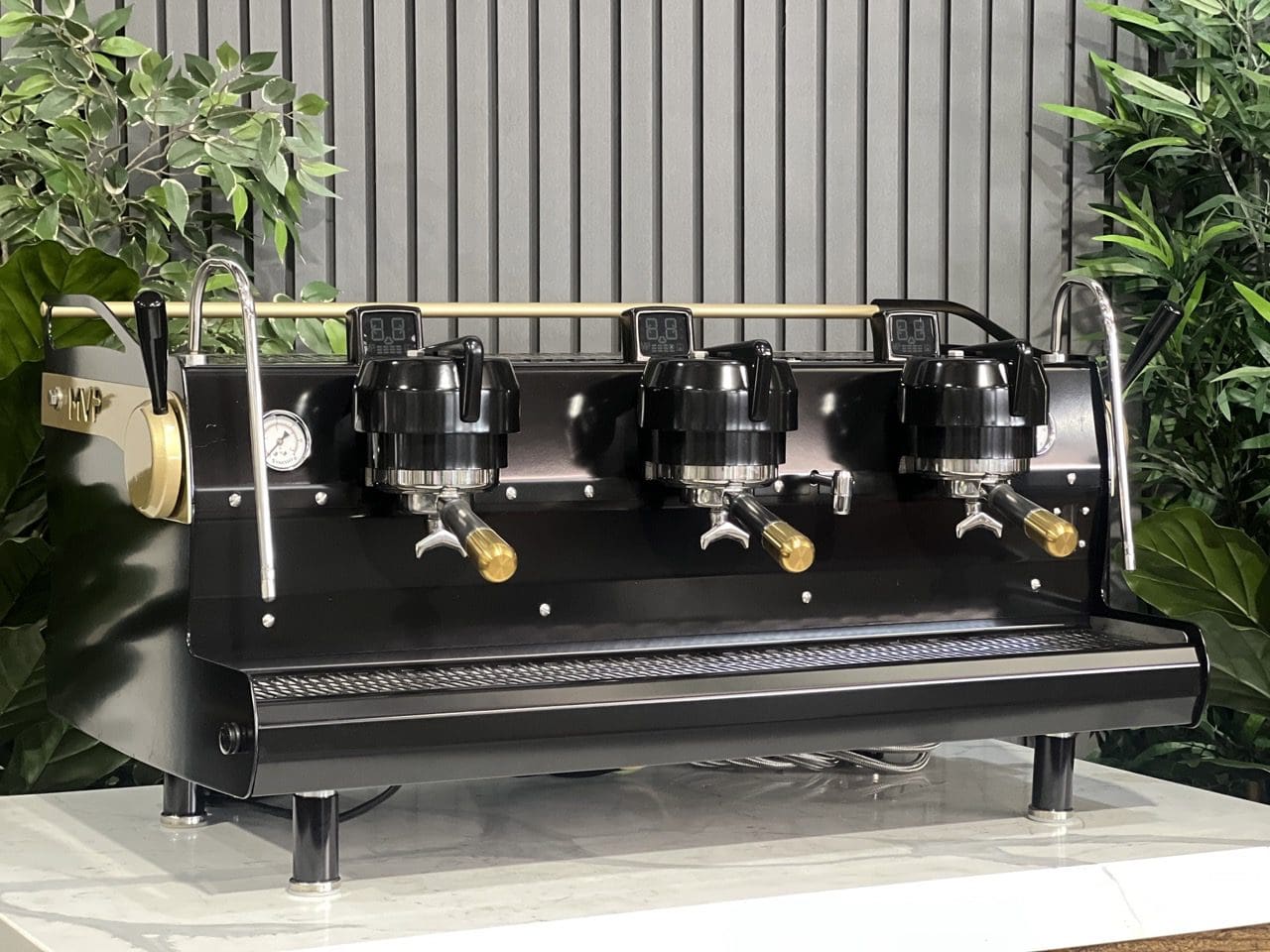 Synesso MVP Shot Timers 3 Group Black & Gold Espresso Coffee Machine - 37568