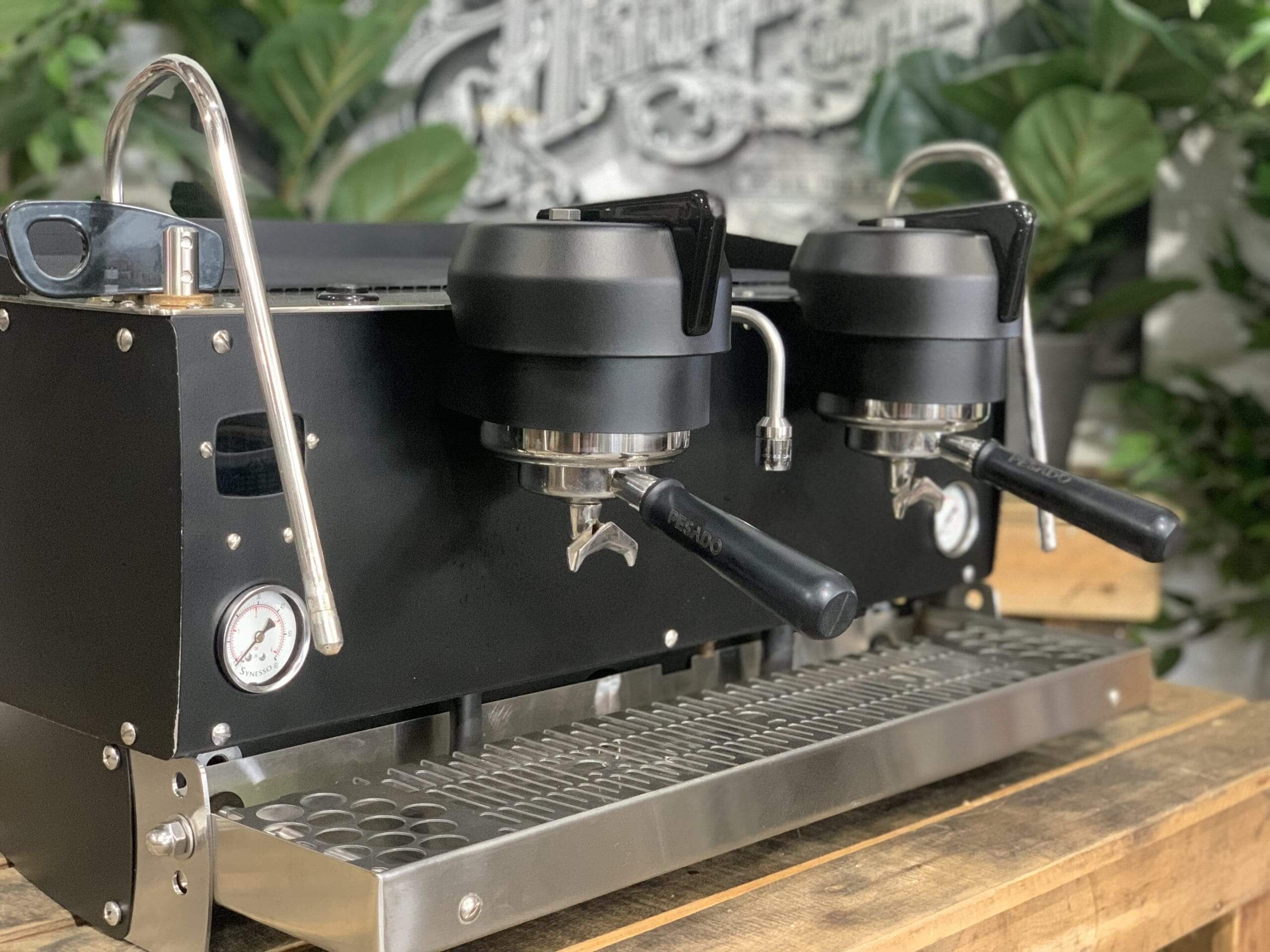 Synesso S200 - 2 Group Commercial Espresso Machine - Black