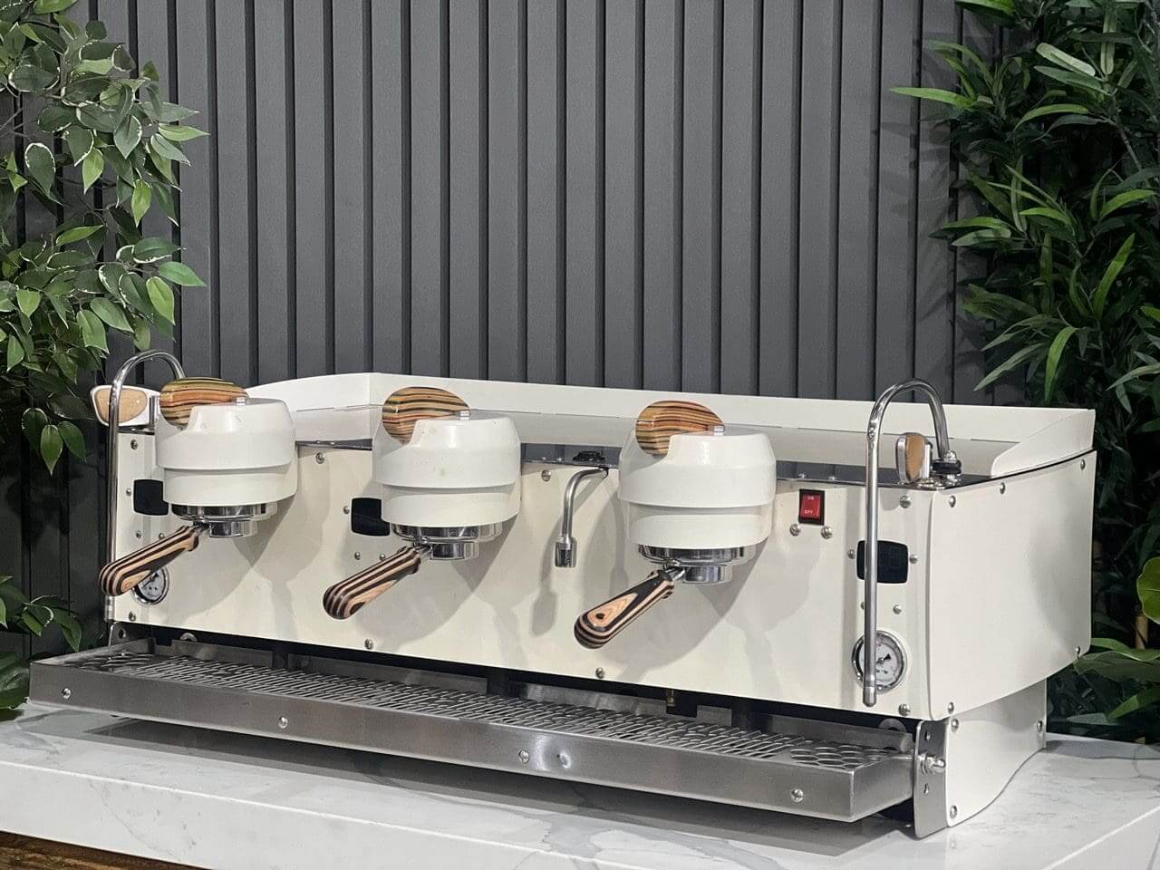 Synesso S300 White w Accents - 3 Group Commercial Espresso Machine - Timber