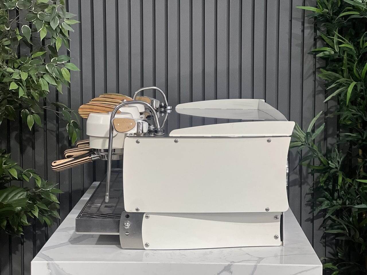 Synesso S300 White w Accents - 3 Group Commercial Espresso Machine - Timber