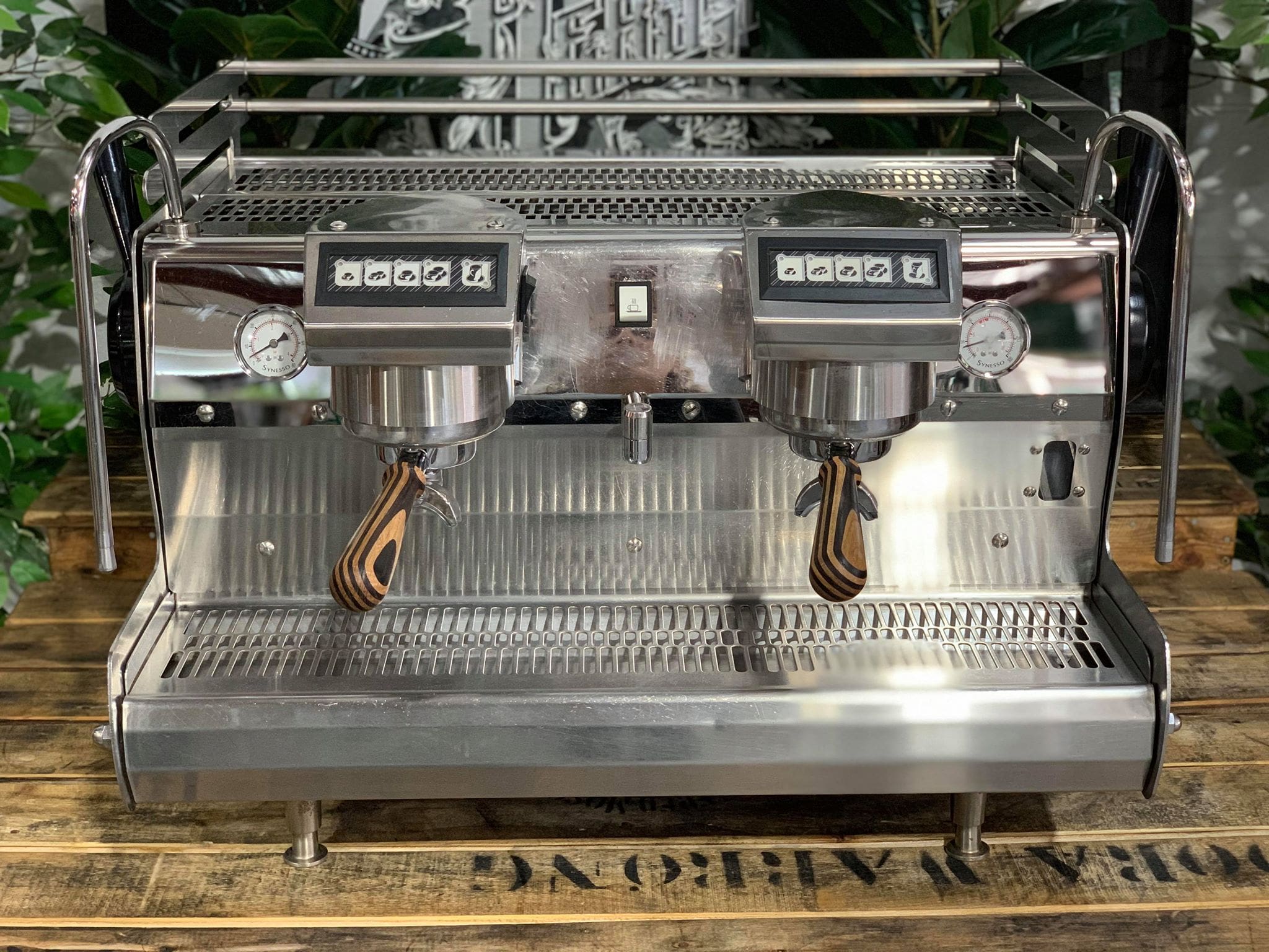 Synesso Sabre 2 Group Stainless Steel with Timber - 15737