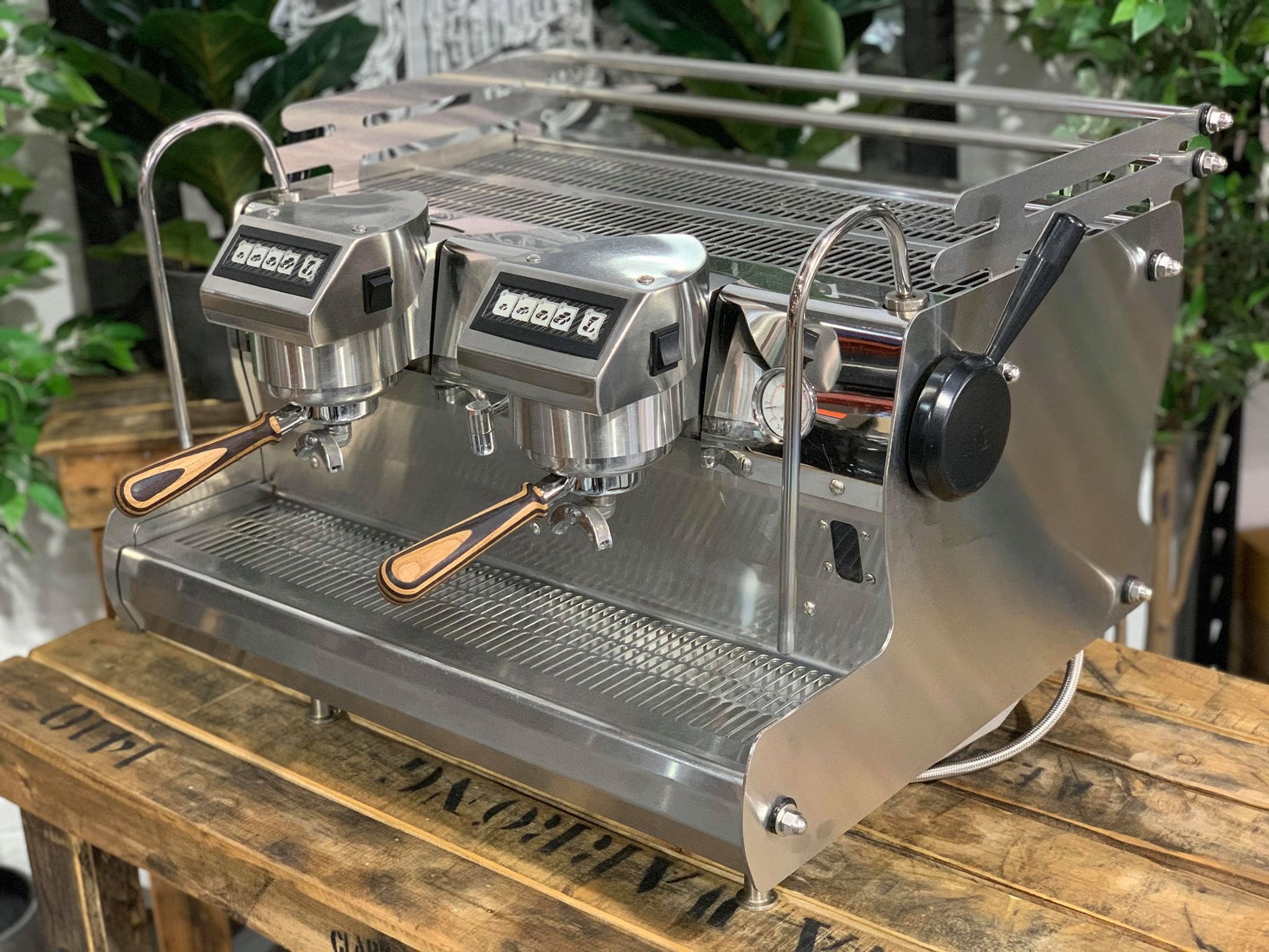 Synesso Sabre 2 Group Stainless Steel with Timber - 15737