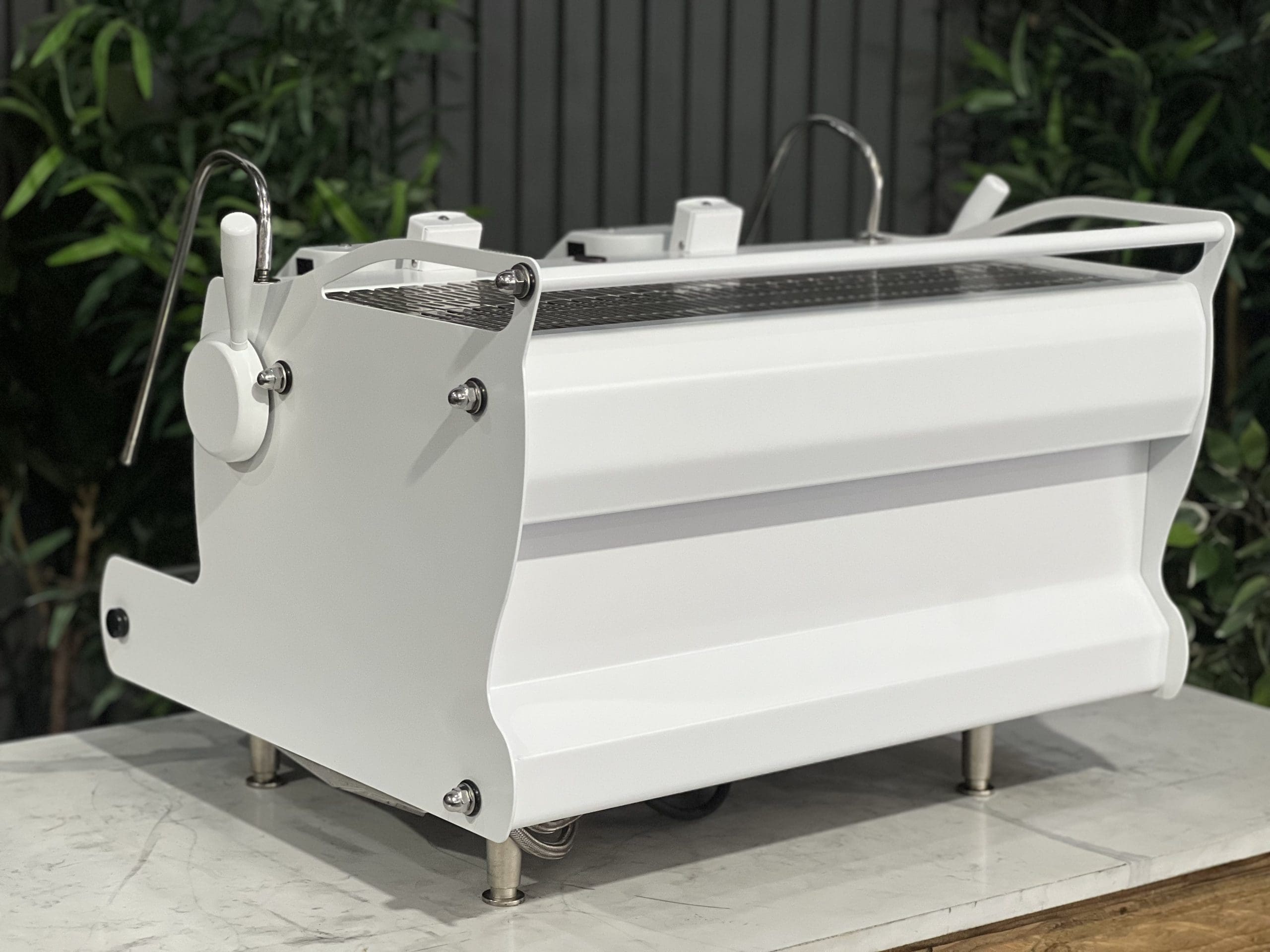 Synesso Sabre Pull Out PID 2 Group White - 38716