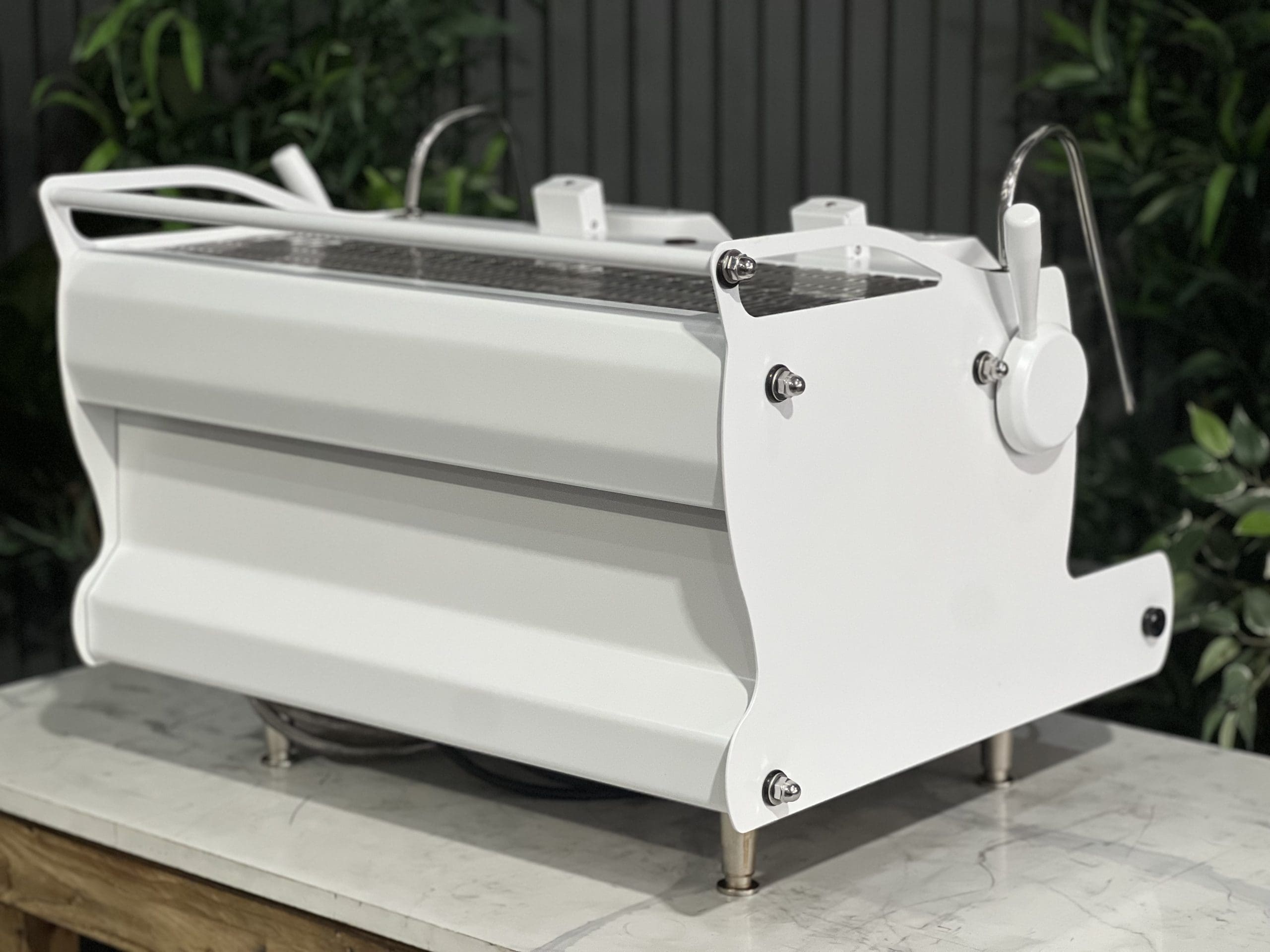 Synesso Sabre Pull Out PID 2 Group White - 38716