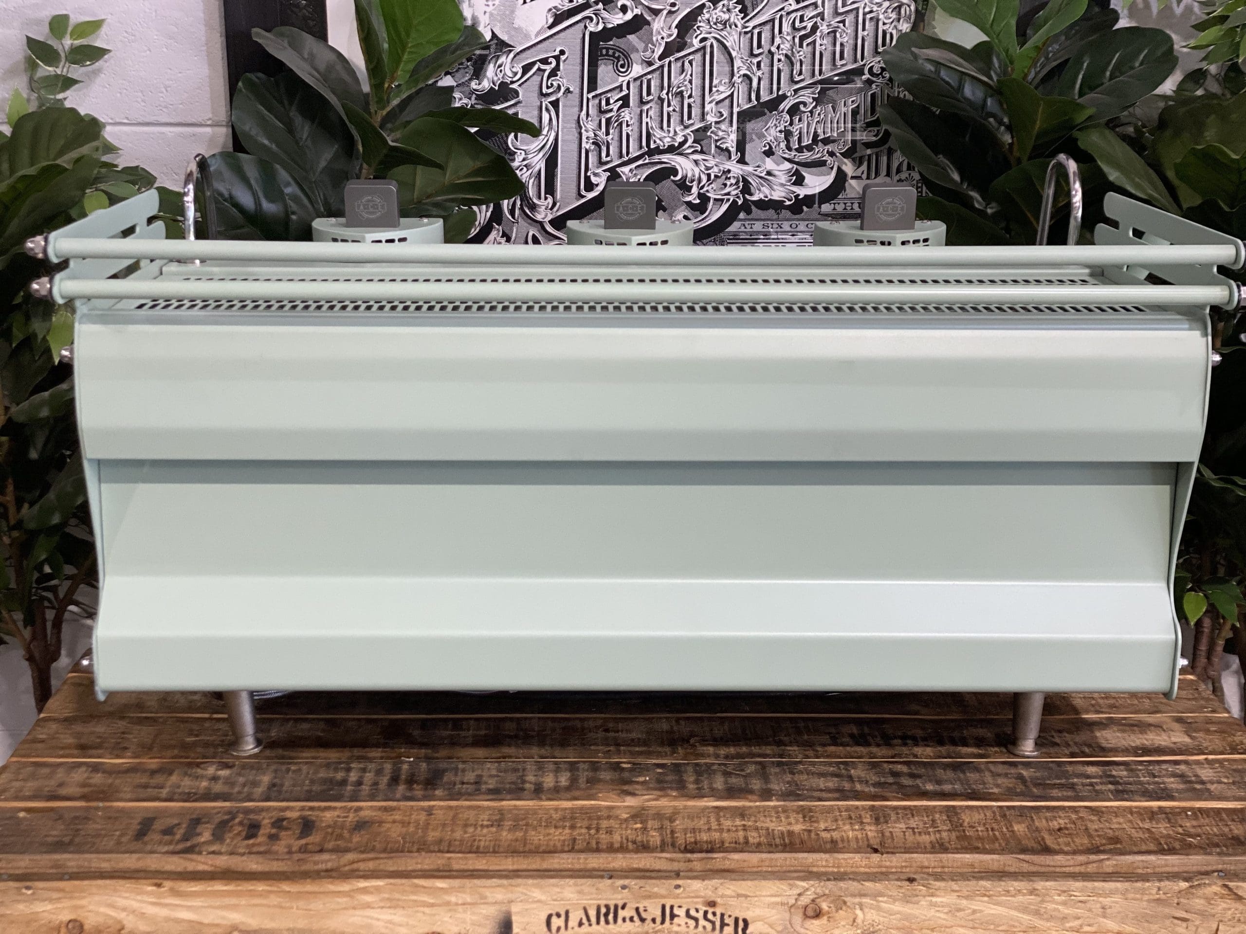 Synesso Sabre 3 Group W Shot Timers Sage Green Espresso Coffee Machine - 34019