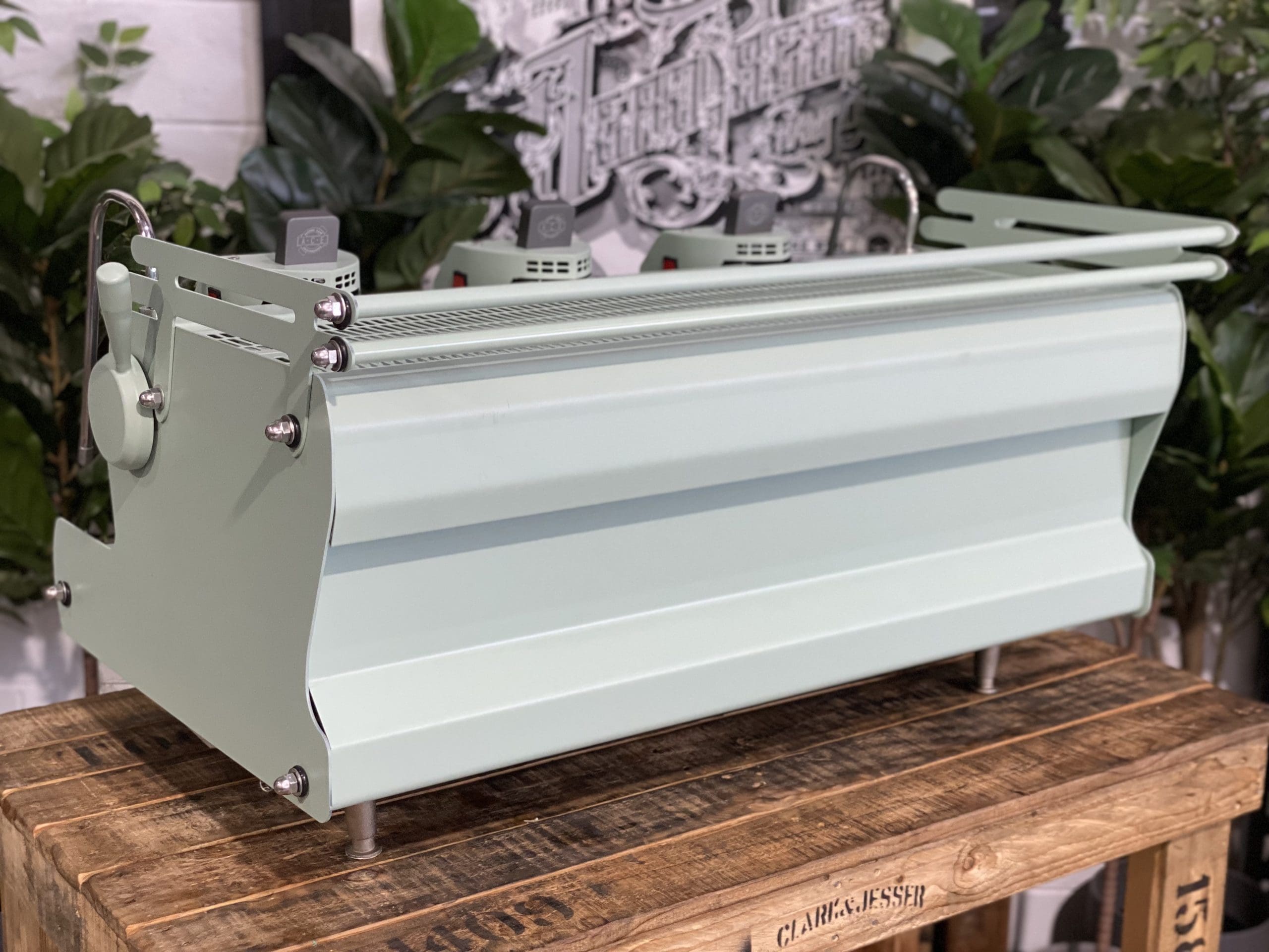 Synesso Sabre 3 Group W Shot Timers Sage Green Espresso Coffee Machine - 34019