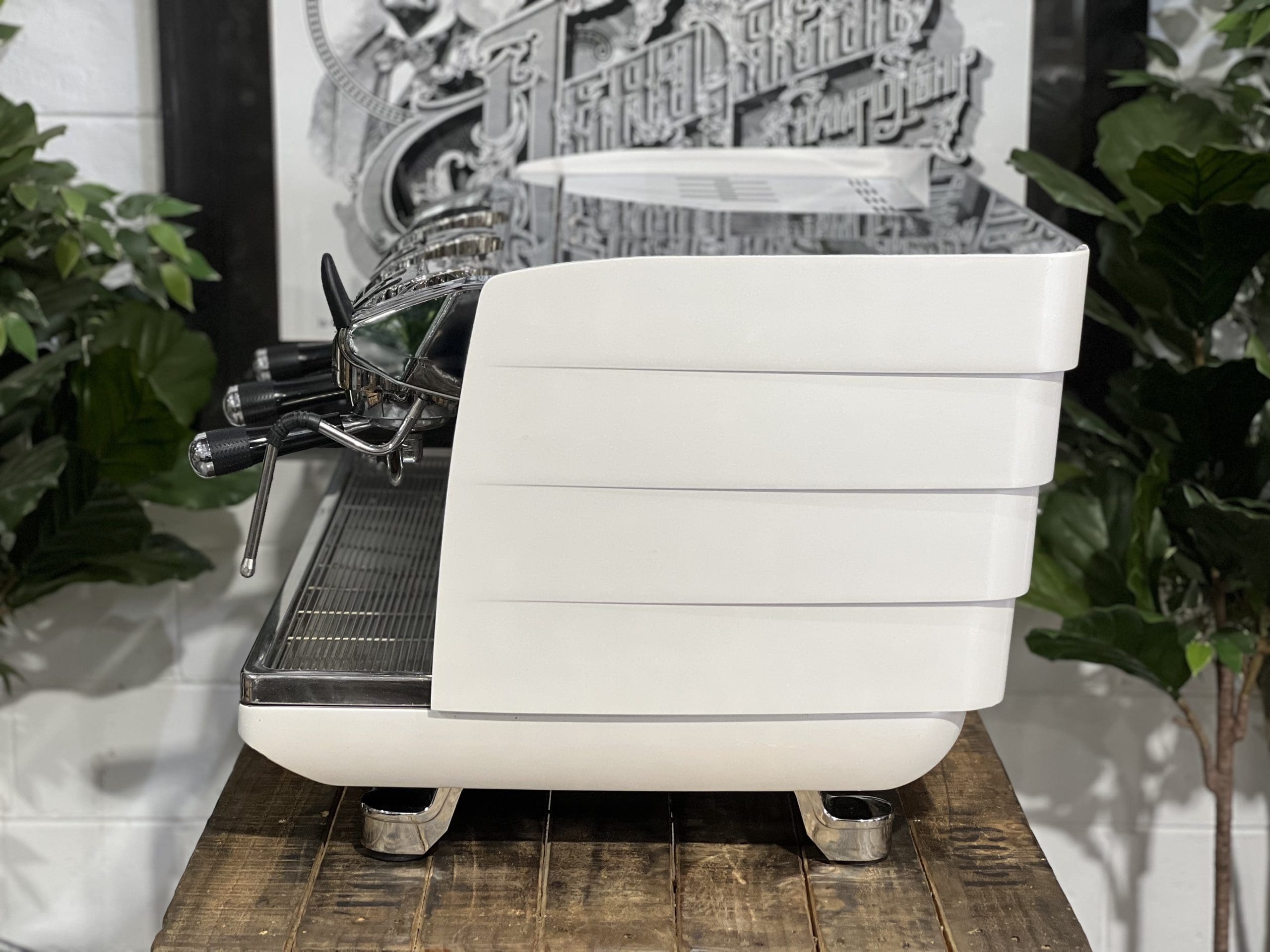 Victoria Arduino White Eagle Digit 3 Group White Espresso Coffee Machine - 36294