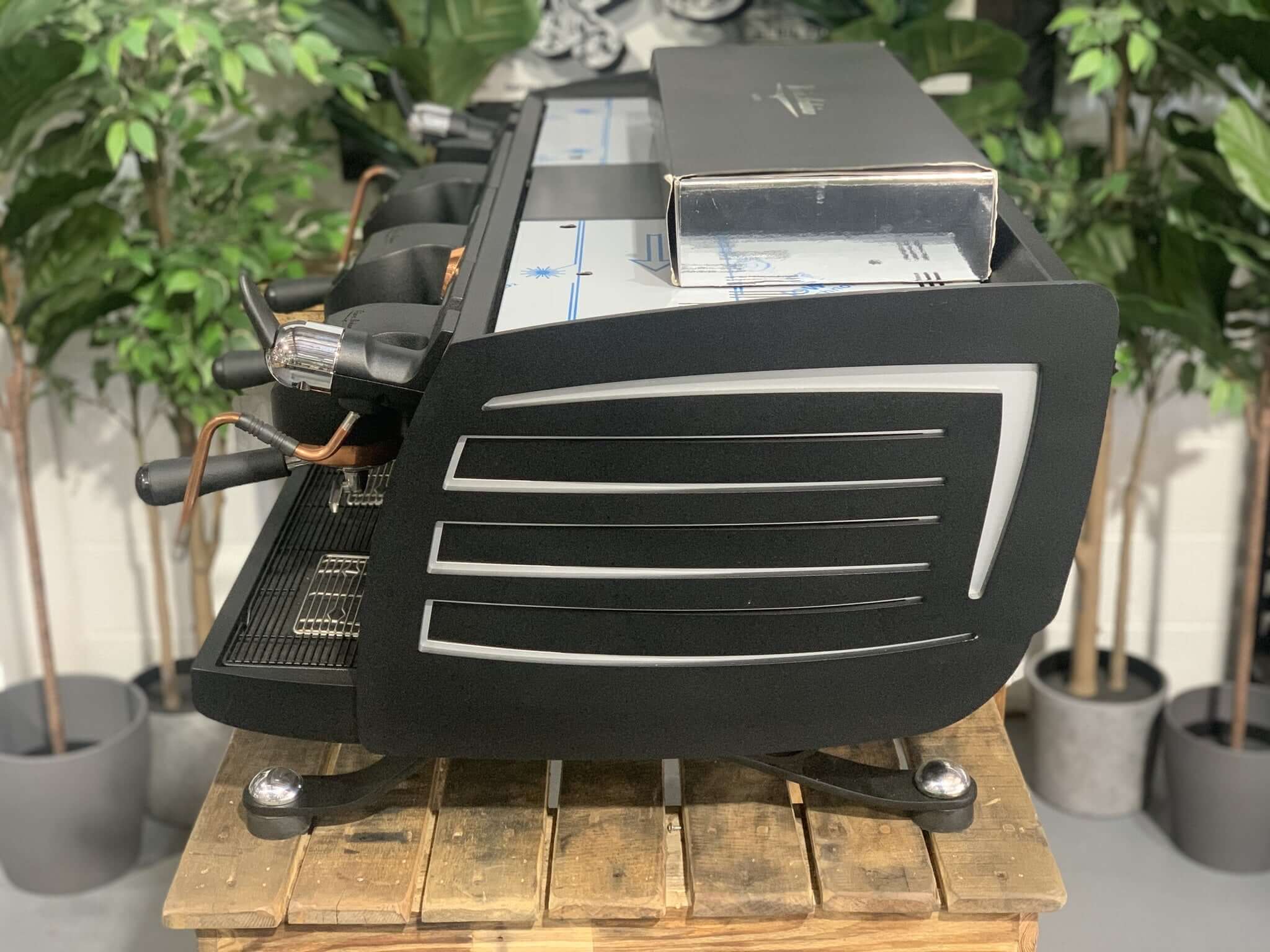Victoria Arduino Black Eagle Gravimetric Black - 3 Group Commercial Espresso Machine - Copper