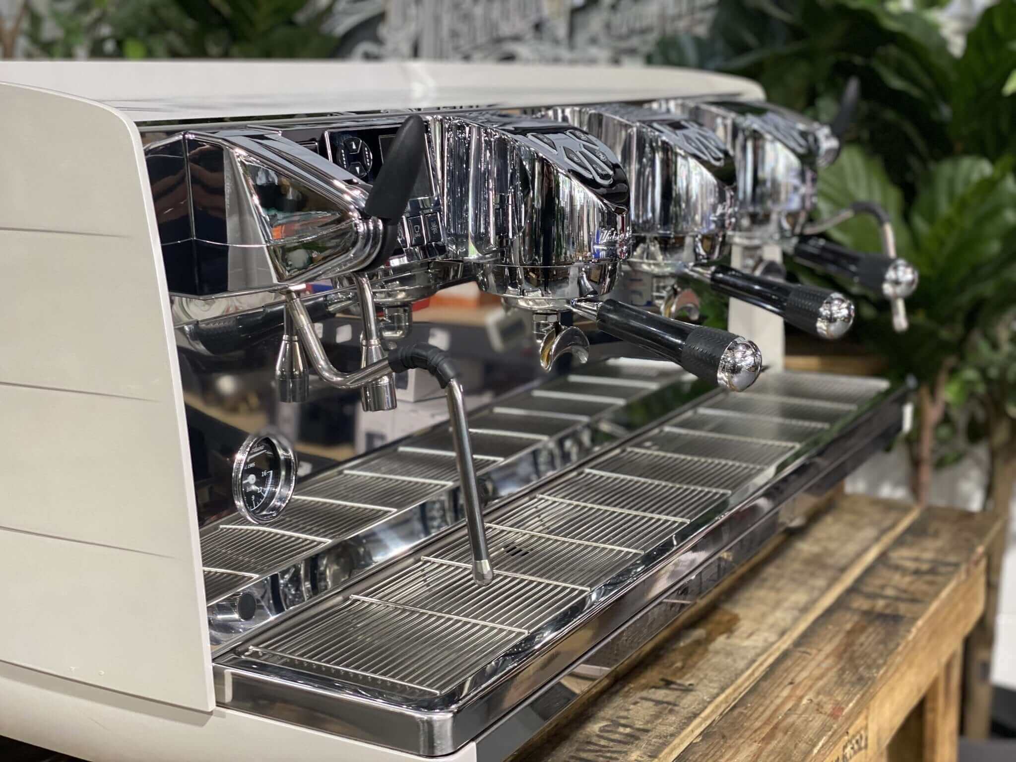 Victoria Arduino White Eagle T3 White - 3 Group Commercial Espresso Machine - Stainless