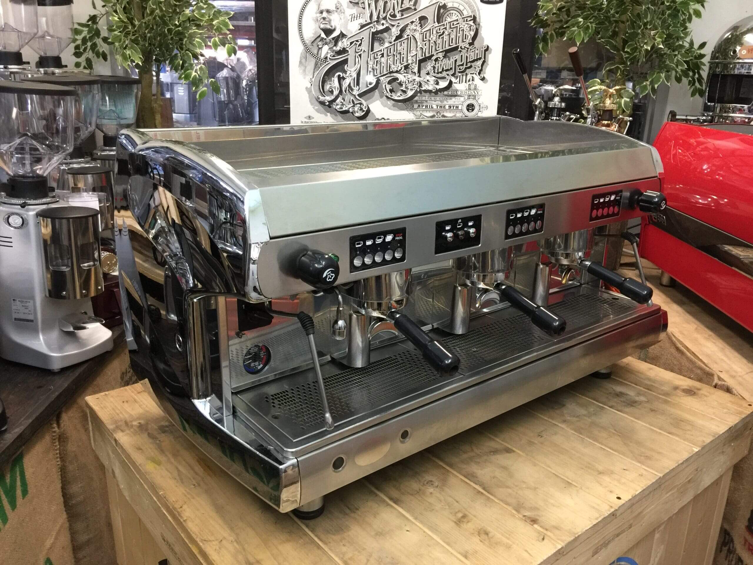 Wega Polaris Low Cup - 3 Group Commercial Espresso Machine - Chrome