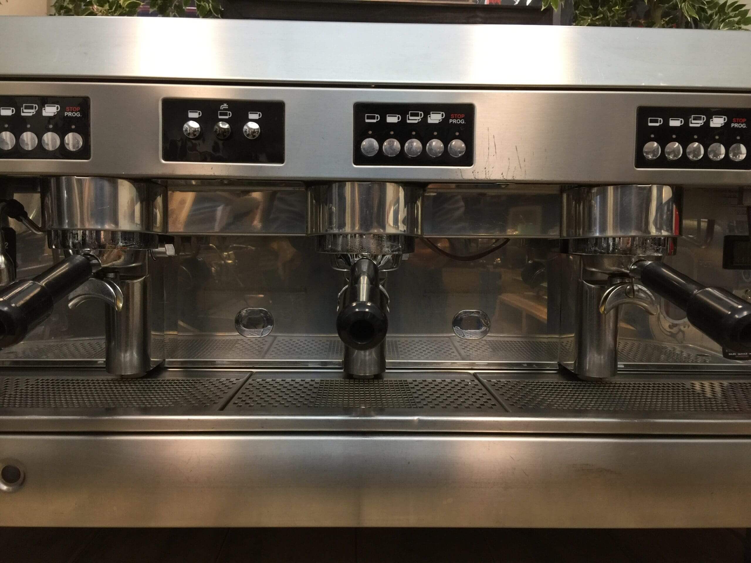 Wega Polaris Low Cup - 3 Group Commercial Espresso Machine - Chrome