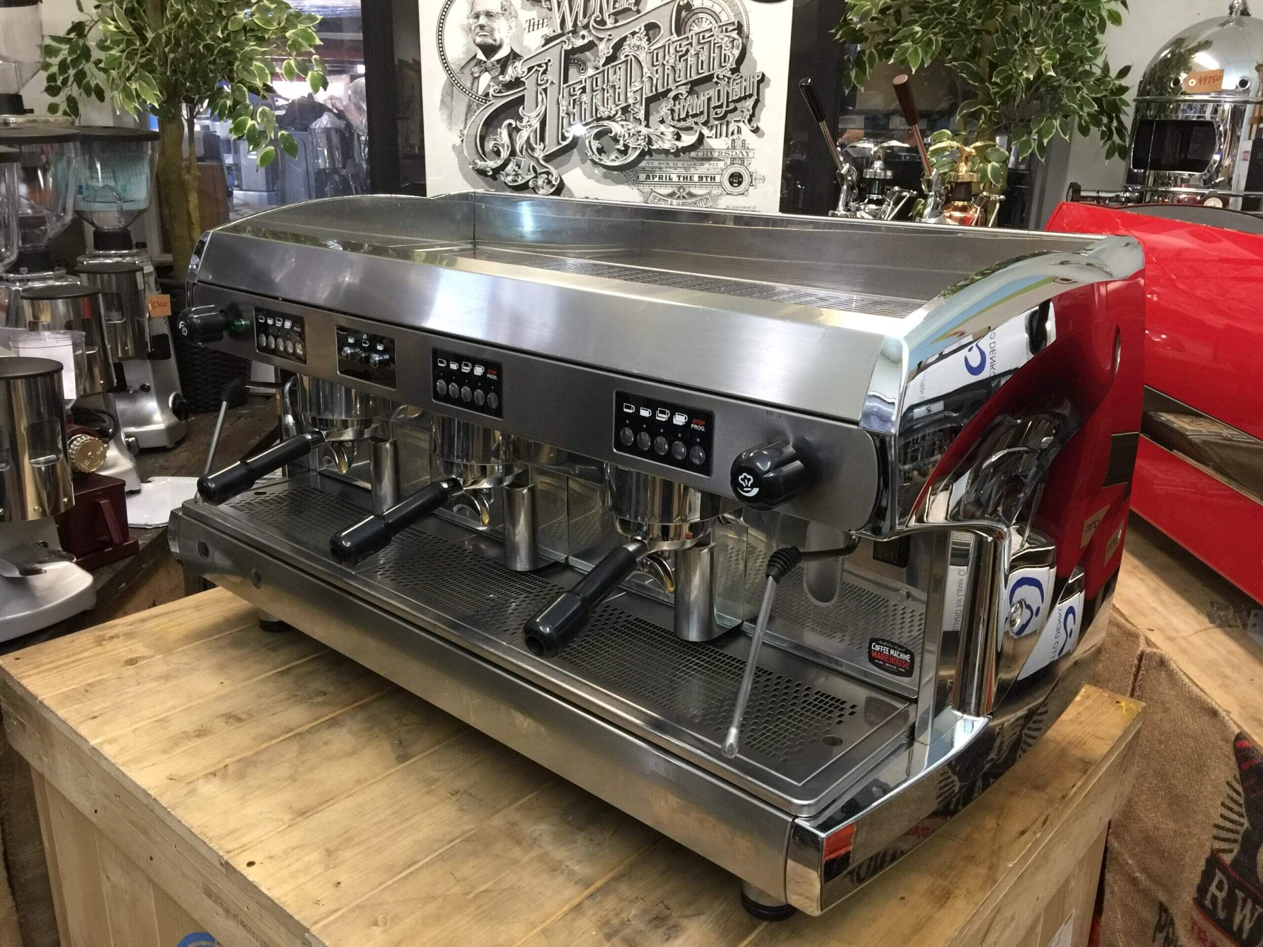 Wega Polaris Low Cup - 3 Group Commercial Espresso Machine - Chrome