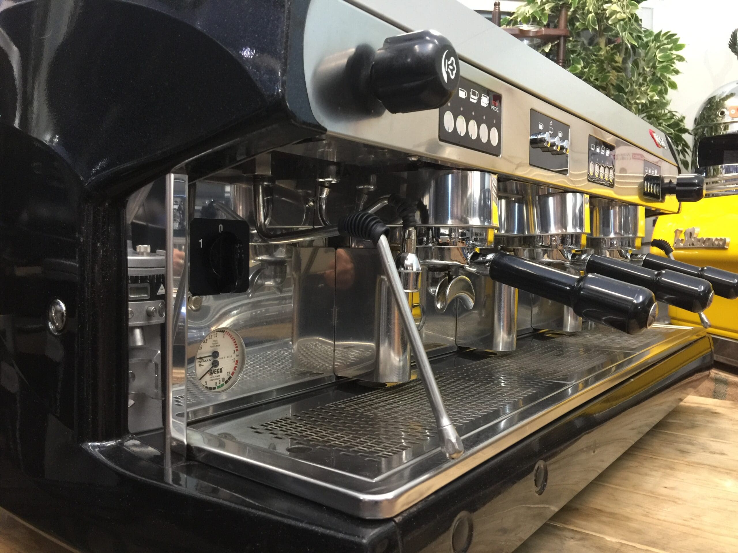 Wega Polaris 3 Group Low Cup Metallic Black - 17627