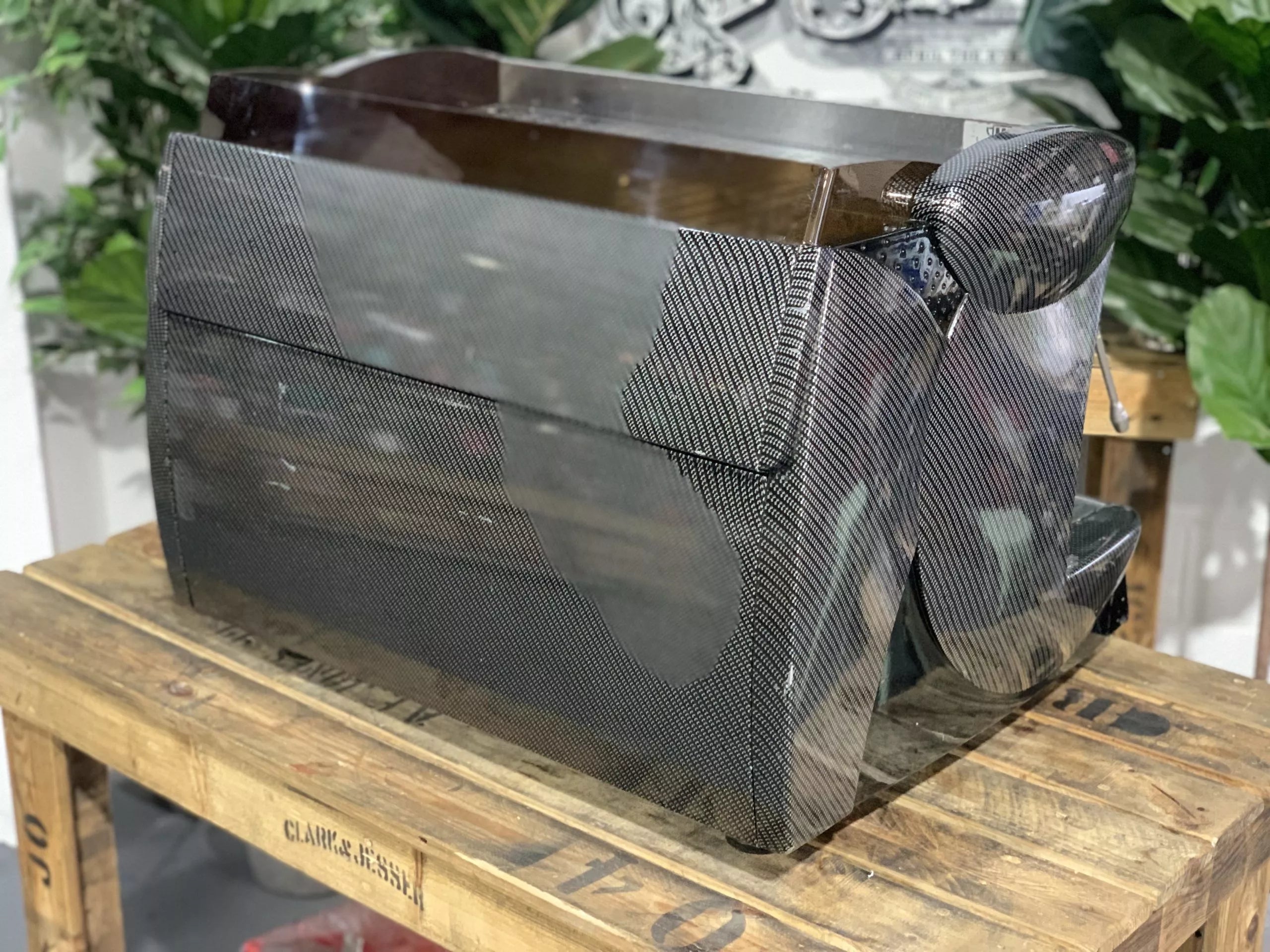 Wega Vela 2 Group Carbon Fibre - 7053