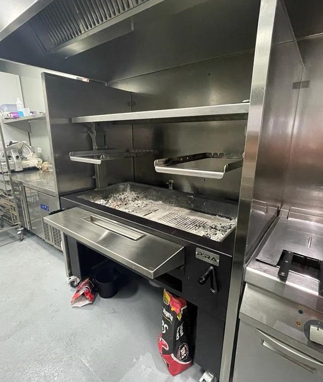 Pira Combi Lux 150 Charcoal Barbecue Grill - 140