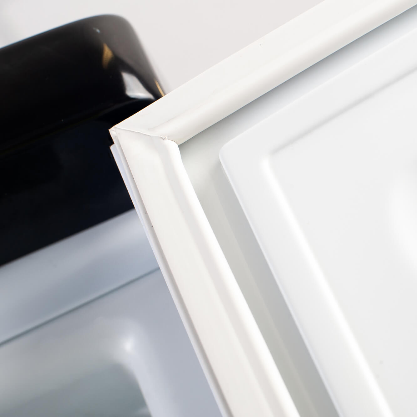 Bromic Upright Freezer - 300L - 1 Door - Solid UF0374SDS-NR