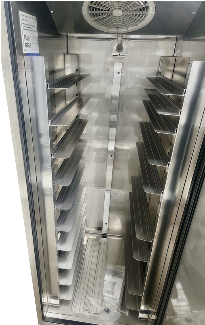 Turbo Air 1 Door Bun Pan Upright Freezer