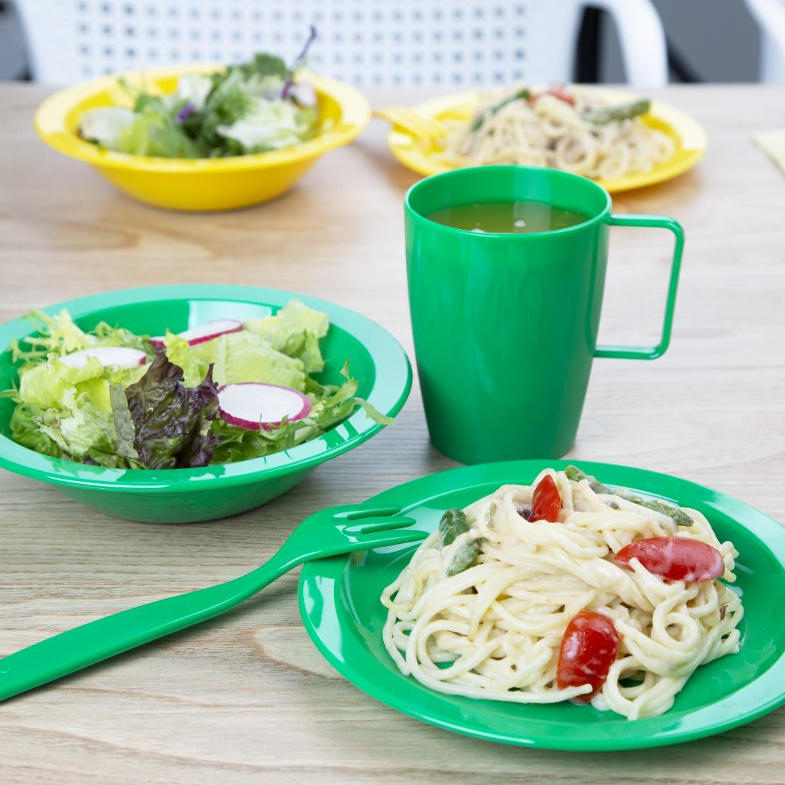 Olympia Kristallon Polypropylene Bowls Green 174mm (12 Pack) - CB772