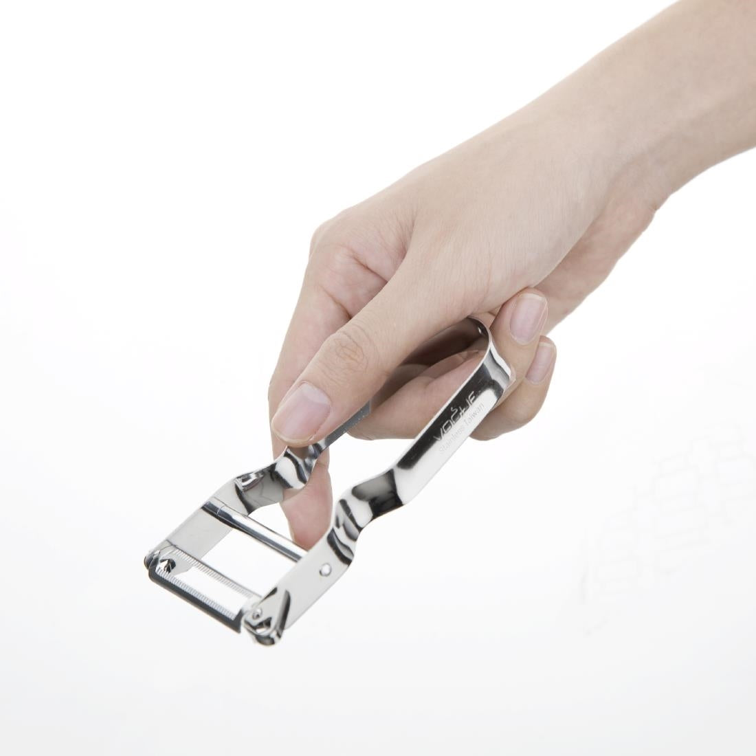 Vogue Serrated Speed Peeler - CF938