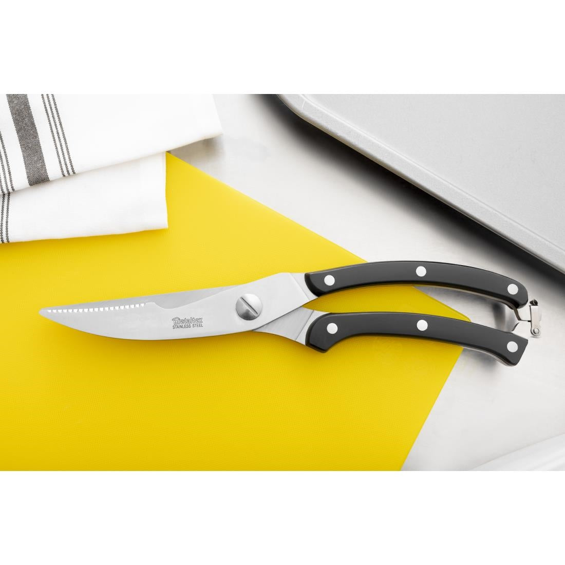 Vogue Poultry Secateurs - D632