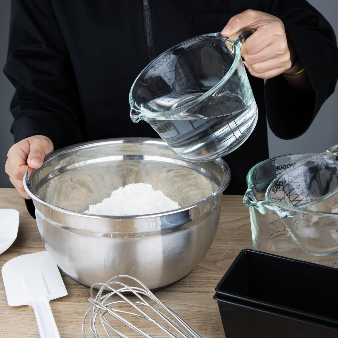 Vogue Glass Measuring Jug - 500ml - DP116