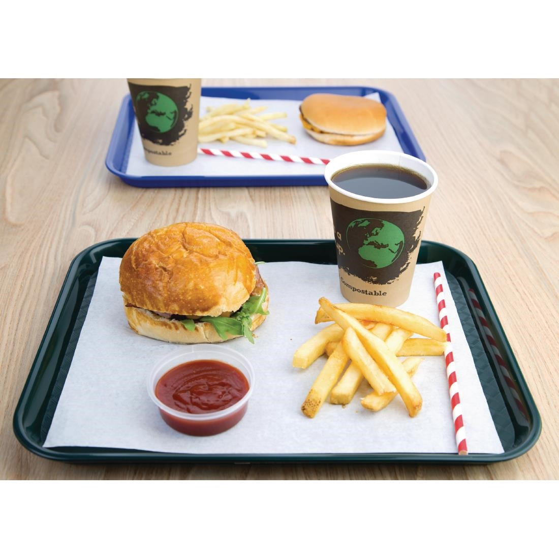Olympia Kristallon Small Polypropylene Fast Food Tray Green 345mm - DP214