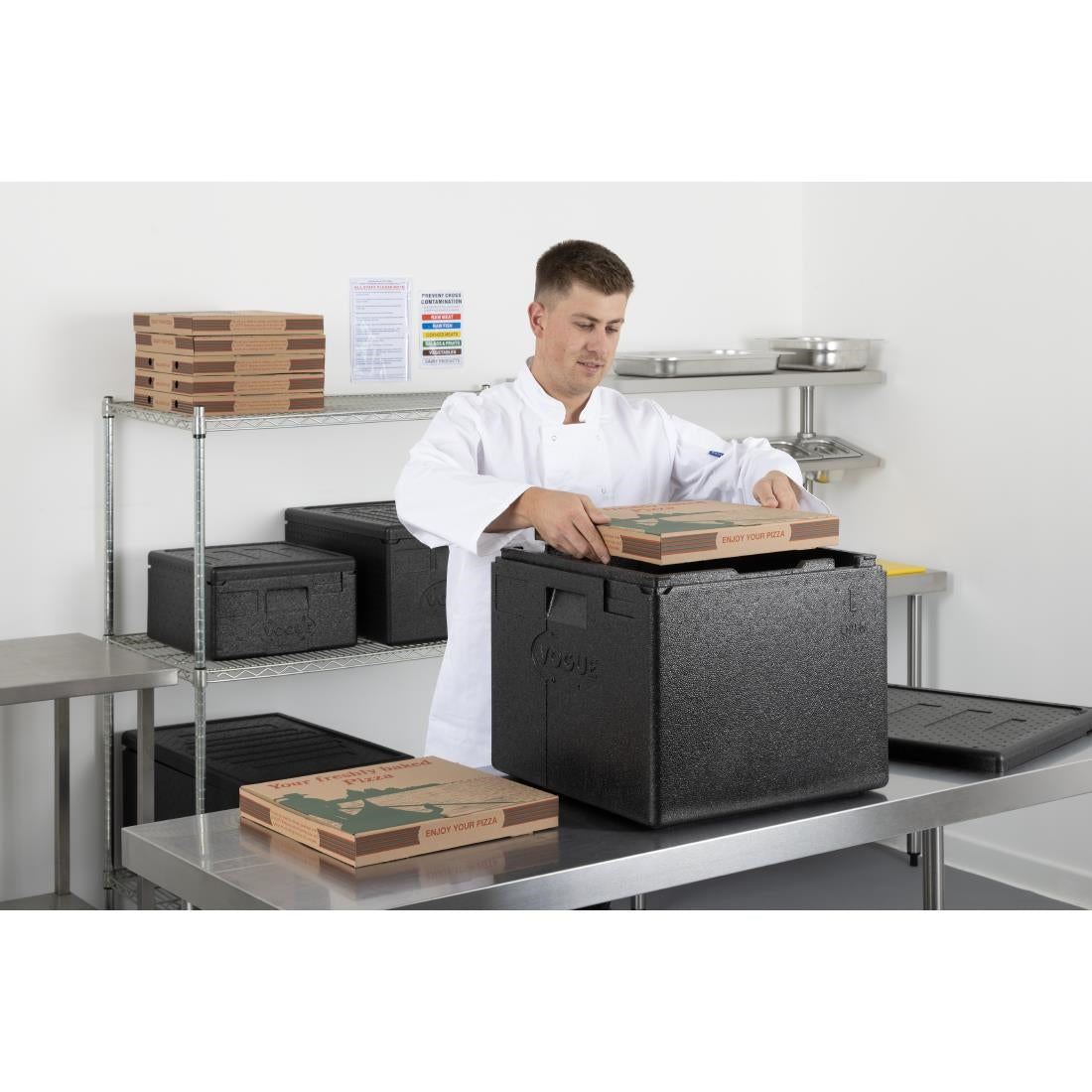 Vogue Insulated EPP Pizza Transport Box 59Ltr 8 Pizza Capacity - DX991