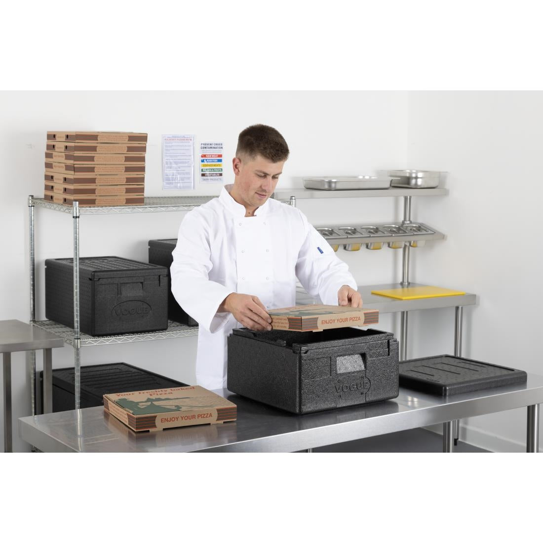 Vogue Insulated EPP Pizza Storage & Food Transport Box 22Ltr 4 Pizza Capacity - DX992