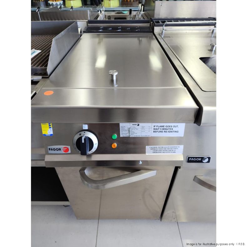 CLEARANCE - Fagor 900 series NG deep fat fryer FG9-05