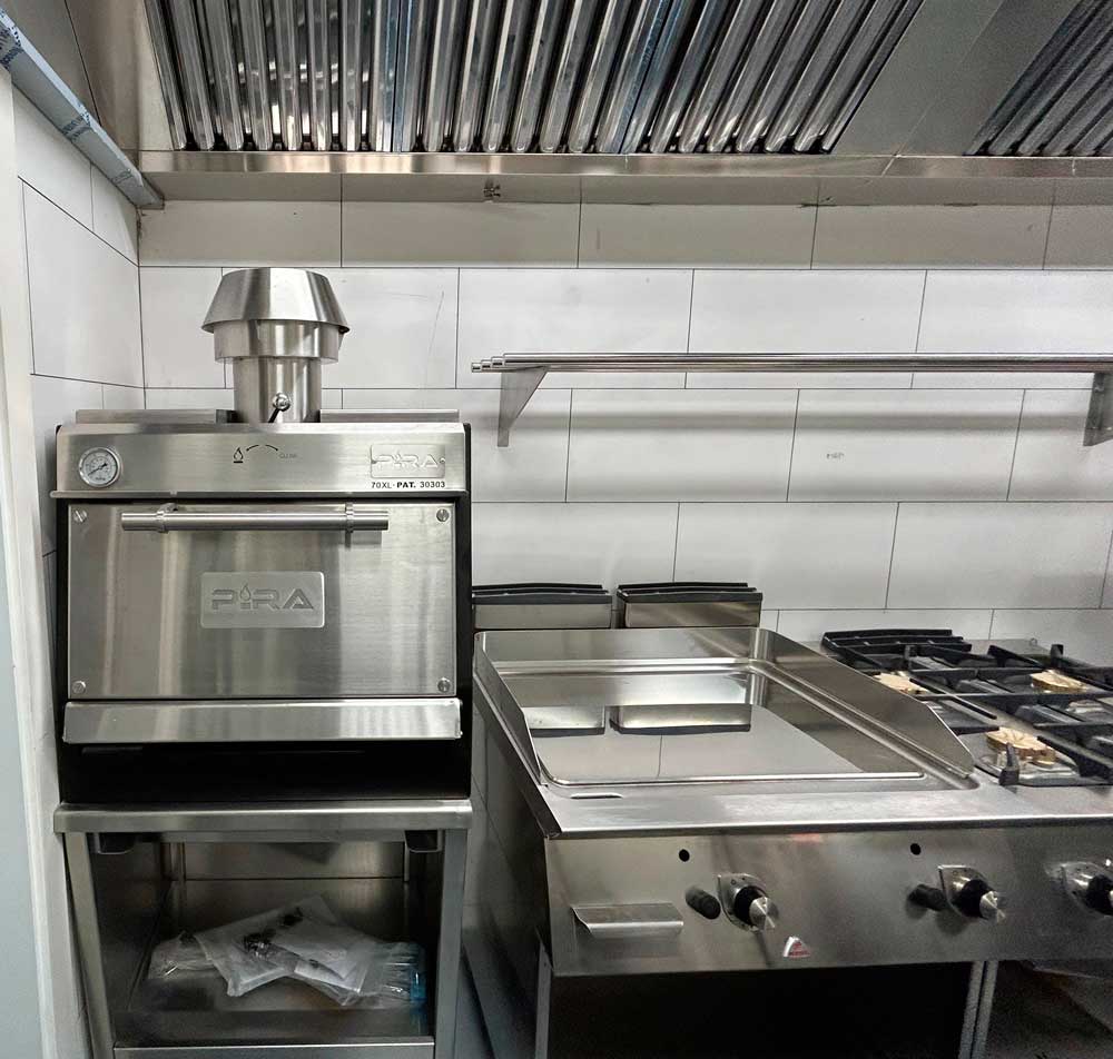 Pira 70 XL Lux SD Charcoal Oven - 480.103