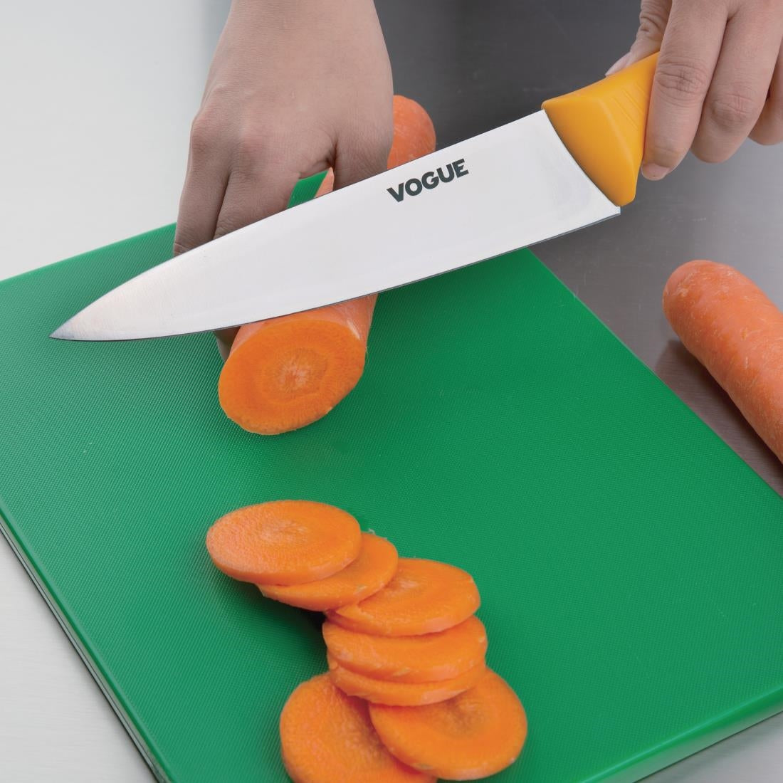 Vogue Pro Chef Knife 230mm - GH526