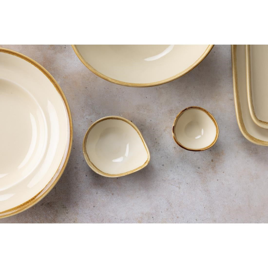 Olympia Kiln Bowl Sandstone 140mm - GP460