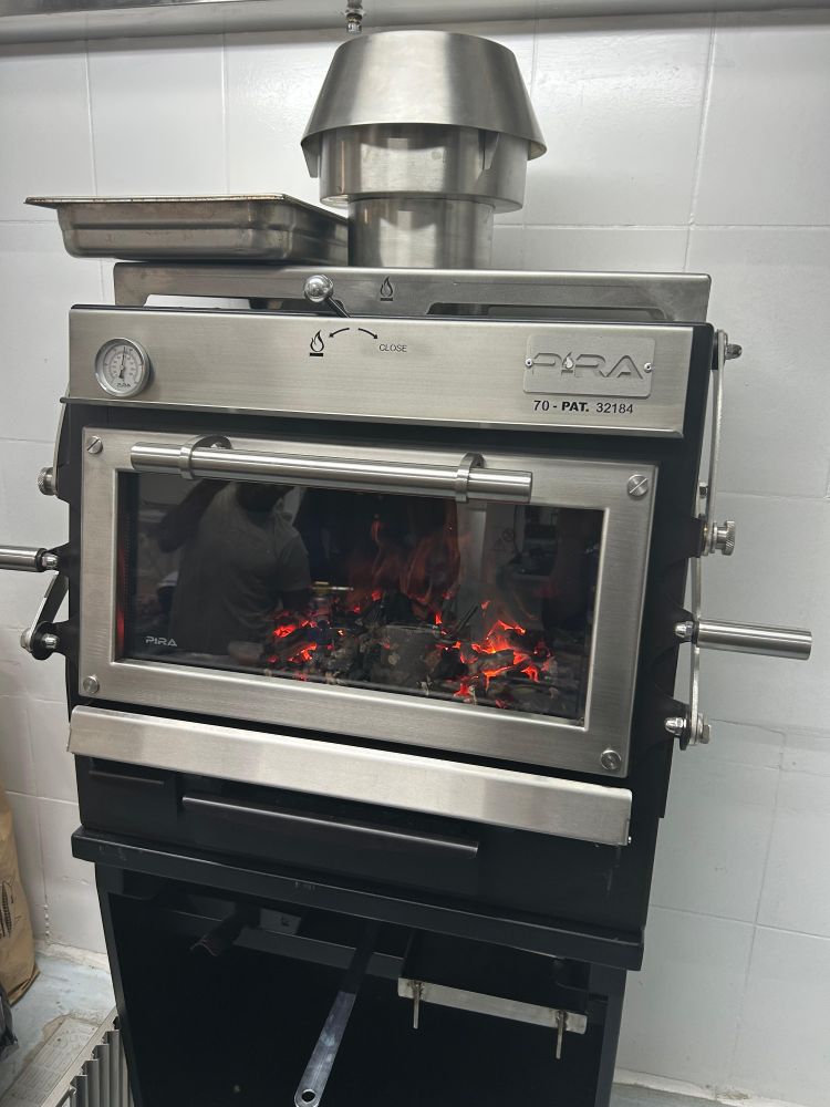 Pira 70 Lux ED Charcoal Oven - 450.104