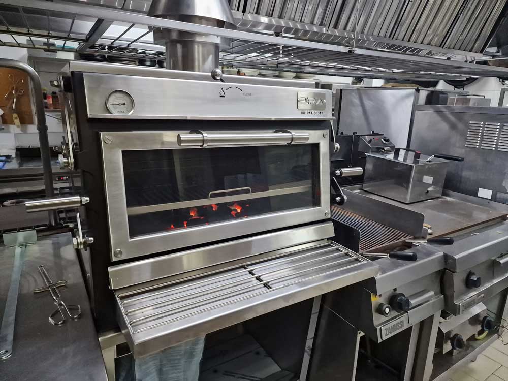 Pira 80 Lux ED Charcoal Oven - 490.104