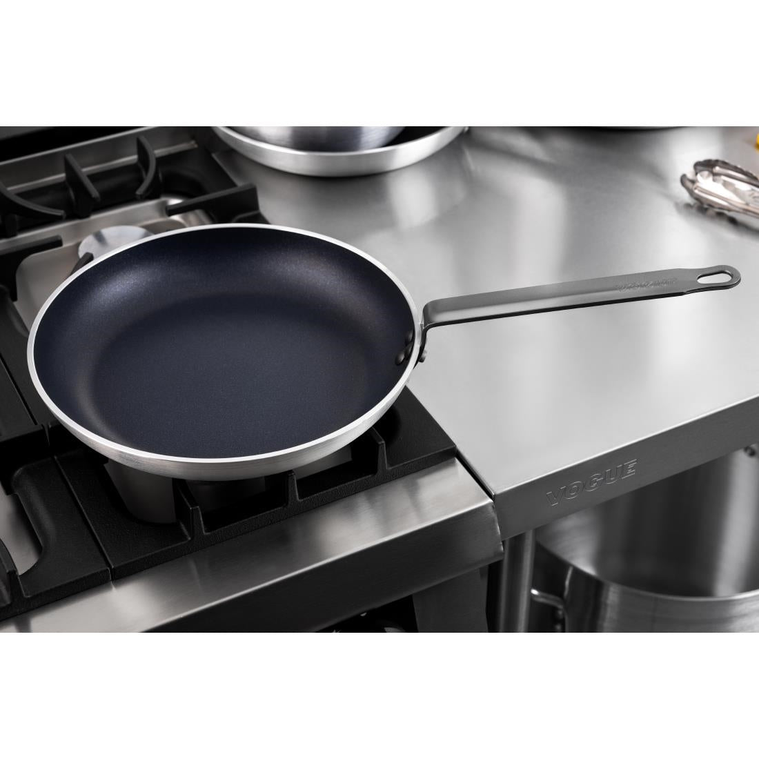 Vogue Aluminium Non-stick Teflon Platinum Plus Frying Pan 320mm - HT982