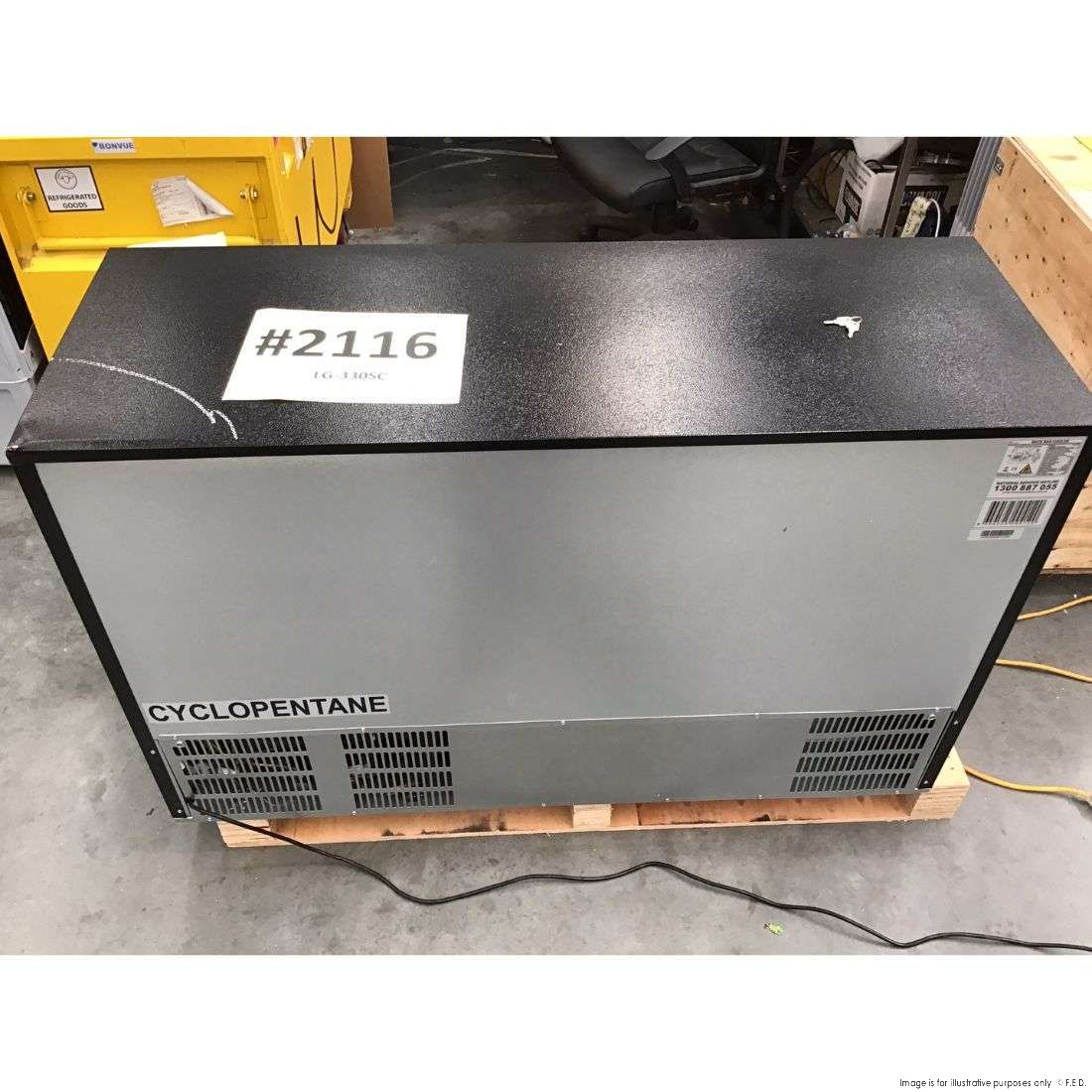 CLEARANCE - Thermaster Under Bench Three Sliding Door Bar Cooler - LG-330SC-NSW2116