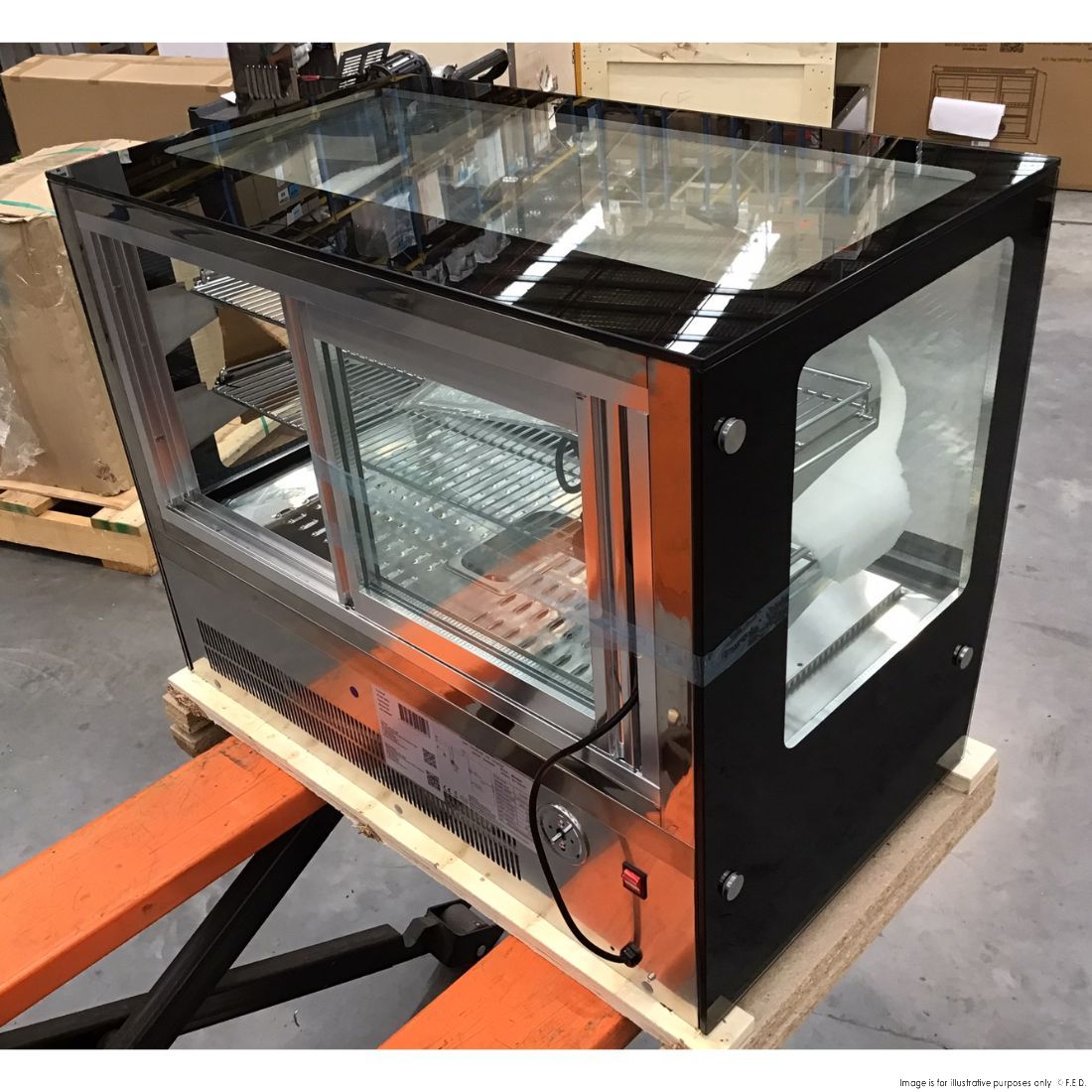 Ex-Showroom: Bonvue Counter Top Square Glass Hot Food Display - GN-900HRT-NSW2142