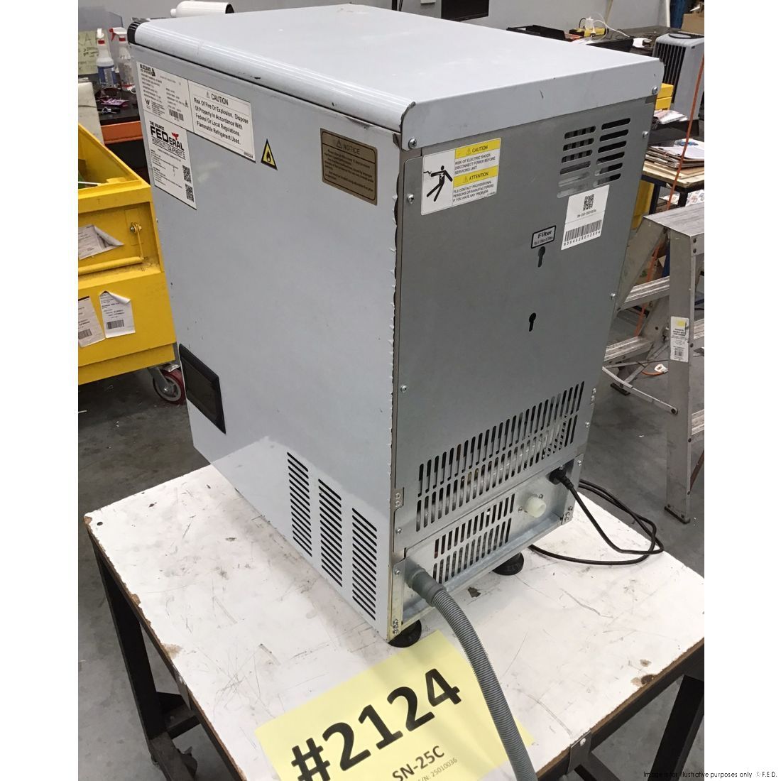 2NDs: Blizzard Underbench Bullet Ice Maker 25Kg - SN-25C-NSW2124